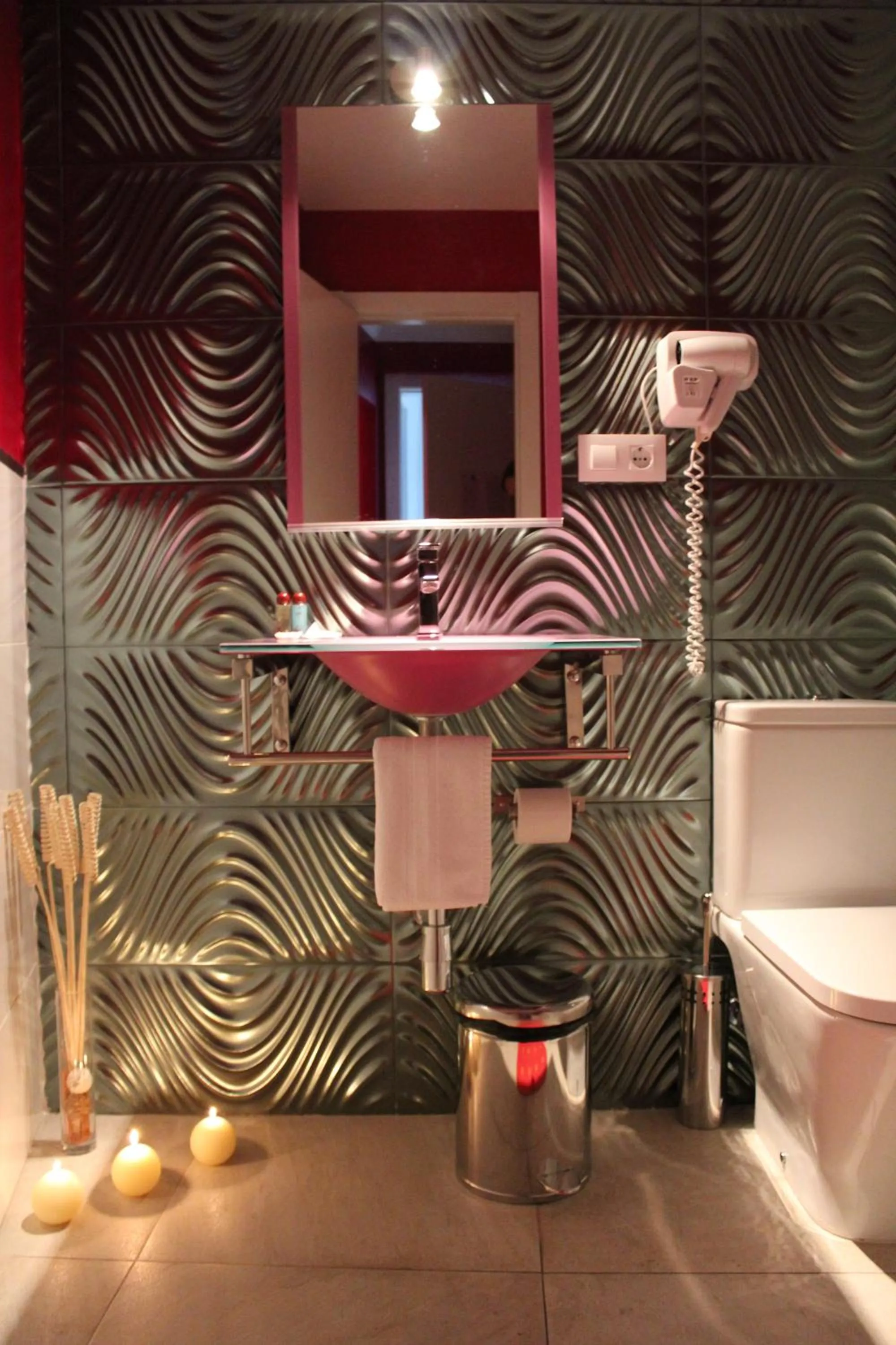 Bathroom in Nest Style Granada