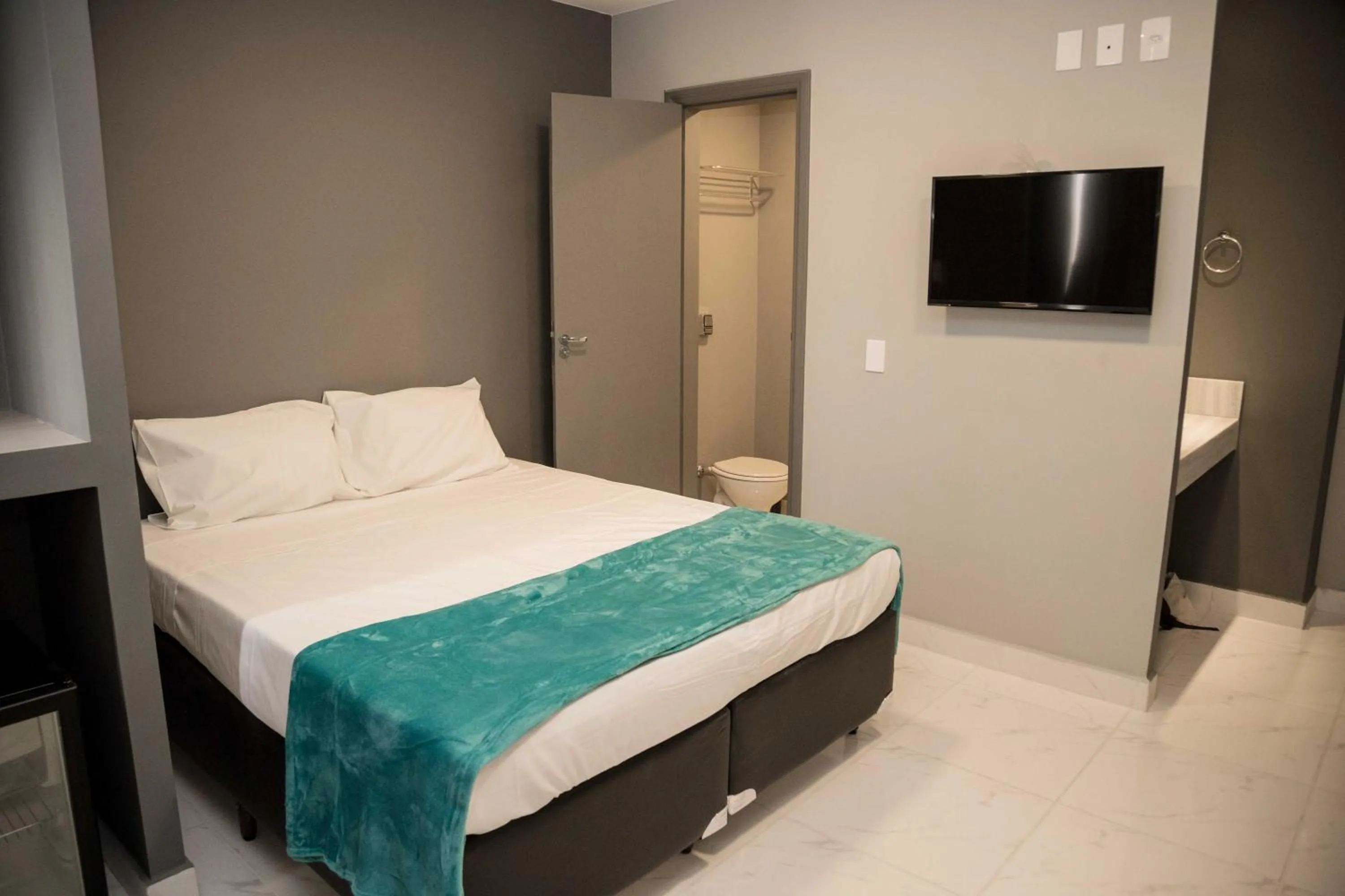 Photo of the whole room, Bed in REF House Barra Da Tijuca