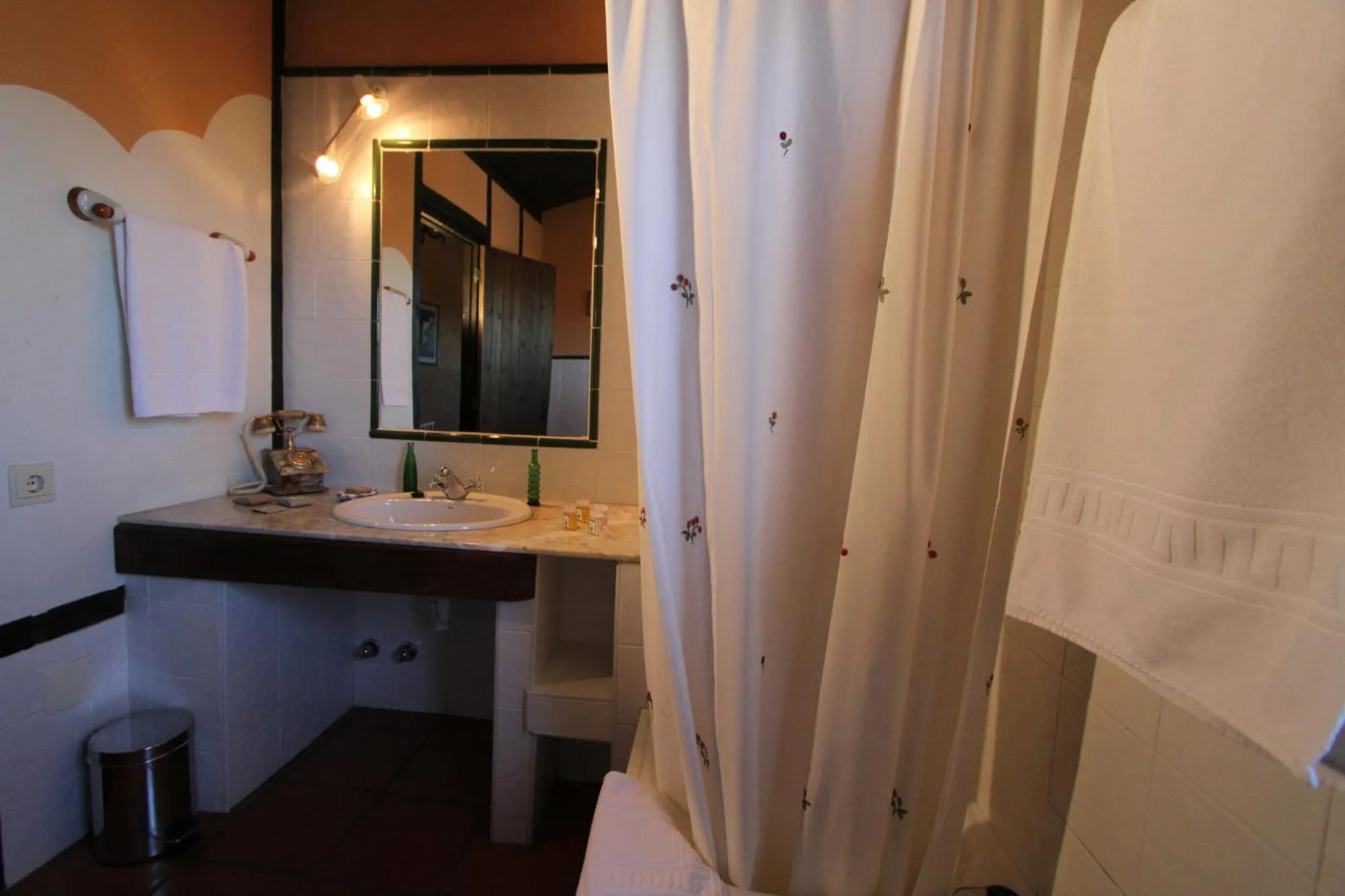 Bathroom in Paraje del Asturcon - Adults only