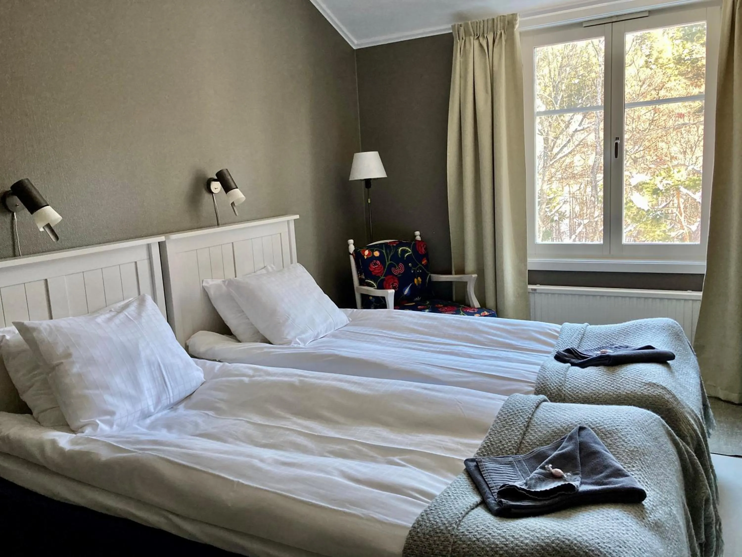 Bed in Skeviks Gård