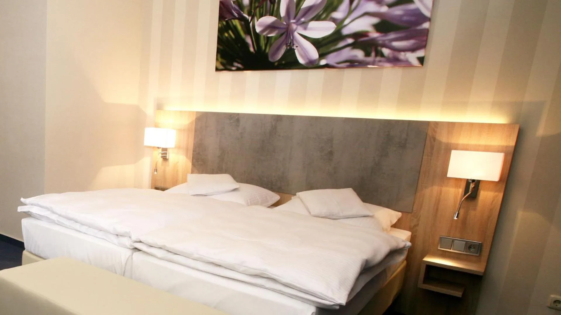 Photo of the whole room, Bed in Nigel Restaurant & Hotel im Wendland