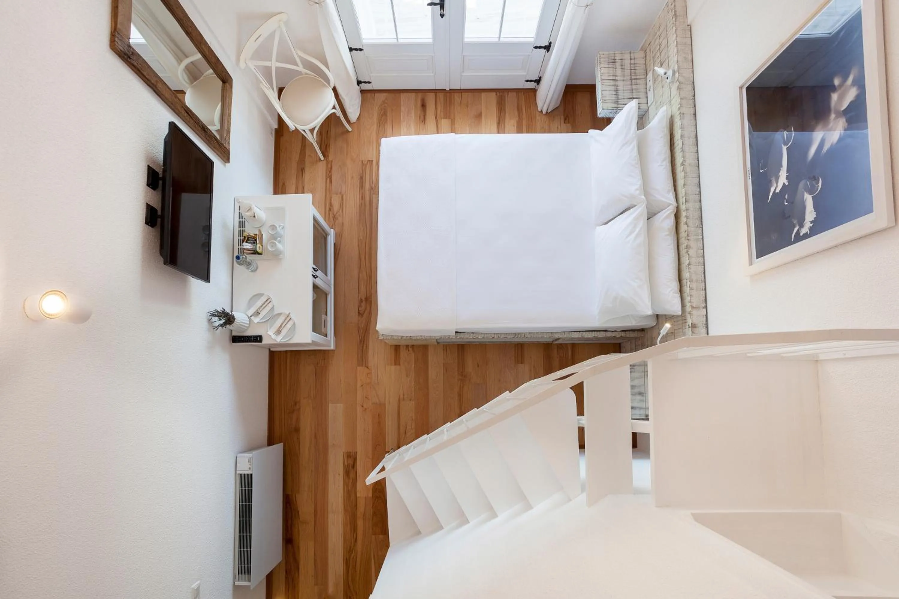 Cunda Pur Beyaz Hotel