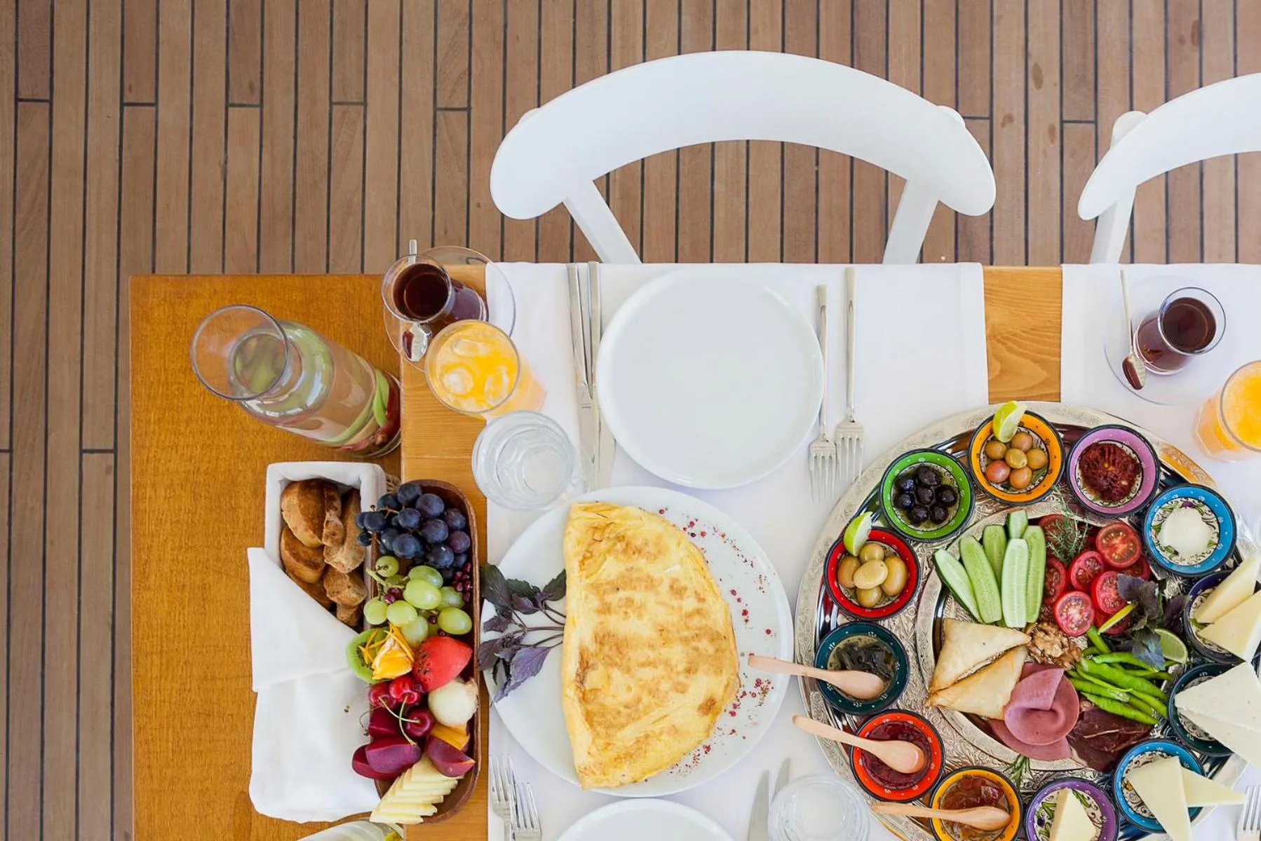 Breakfast in Cunda Pur Beyaz Hotel