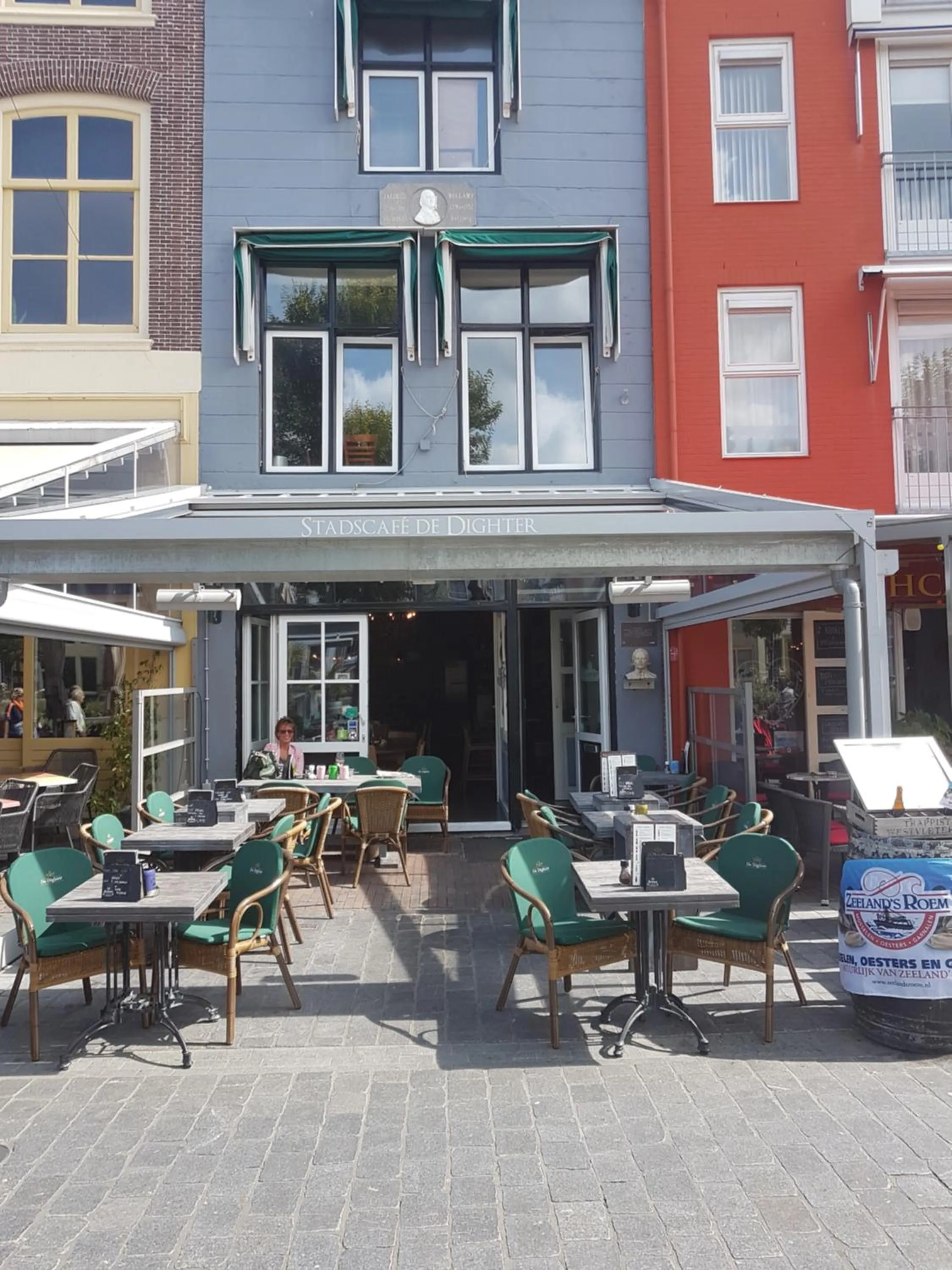 Restaurant/places to eat in Stad & Strandhotel Elisabeth