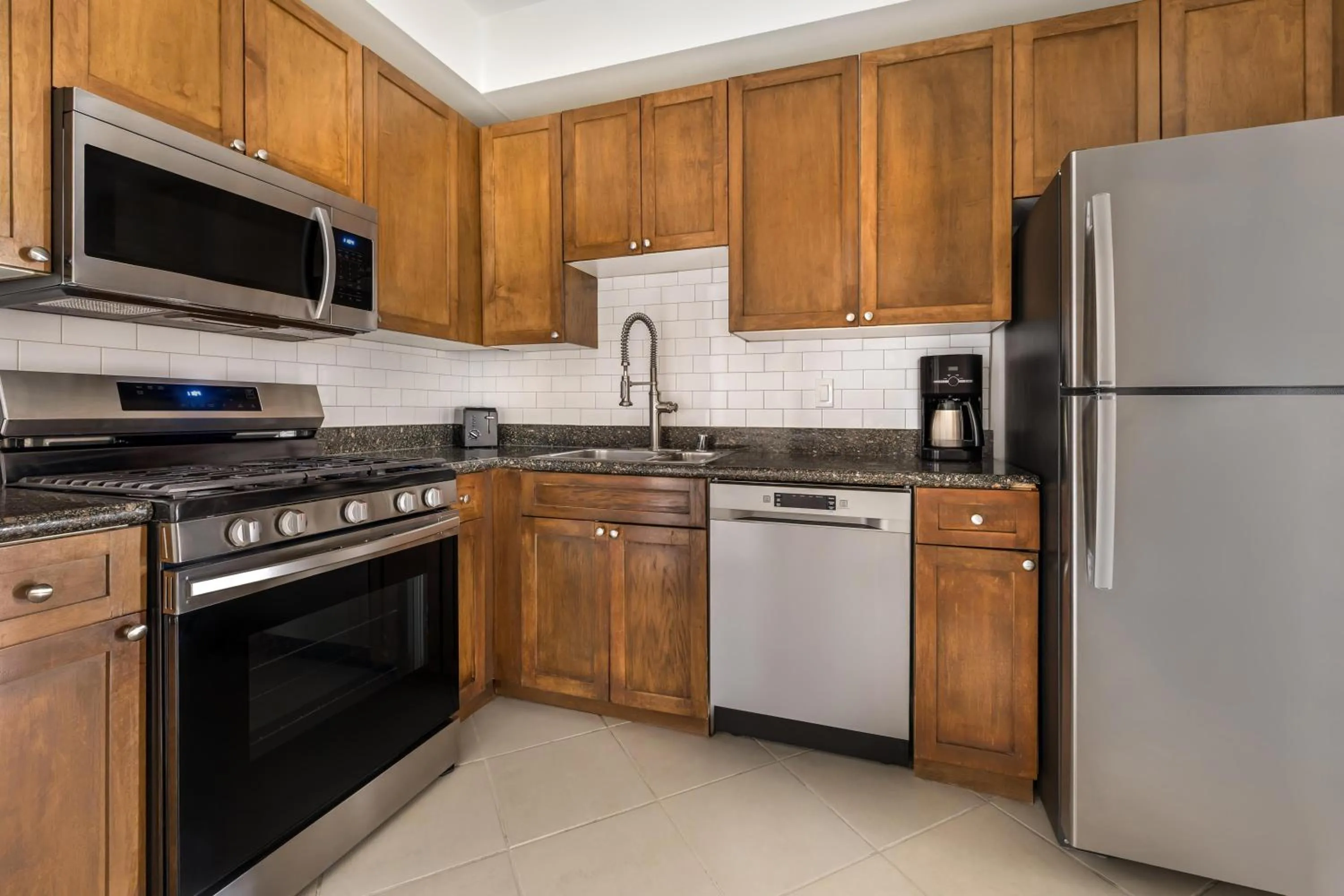 Kitchen or kitchenette in Hilton Vacation Club Cancun Resort Las Vegas
