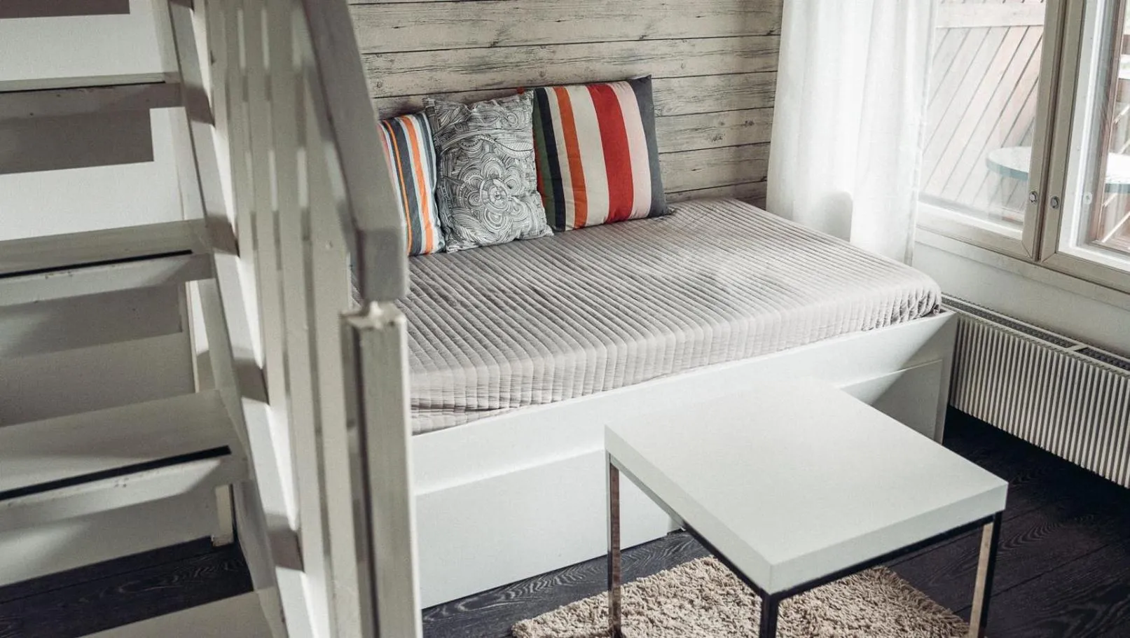 Bedroom, Bed in Ukko