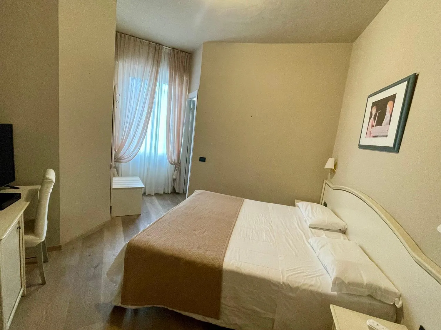 TV and multimedia, Bed in Hotel Rosa Dei Venti