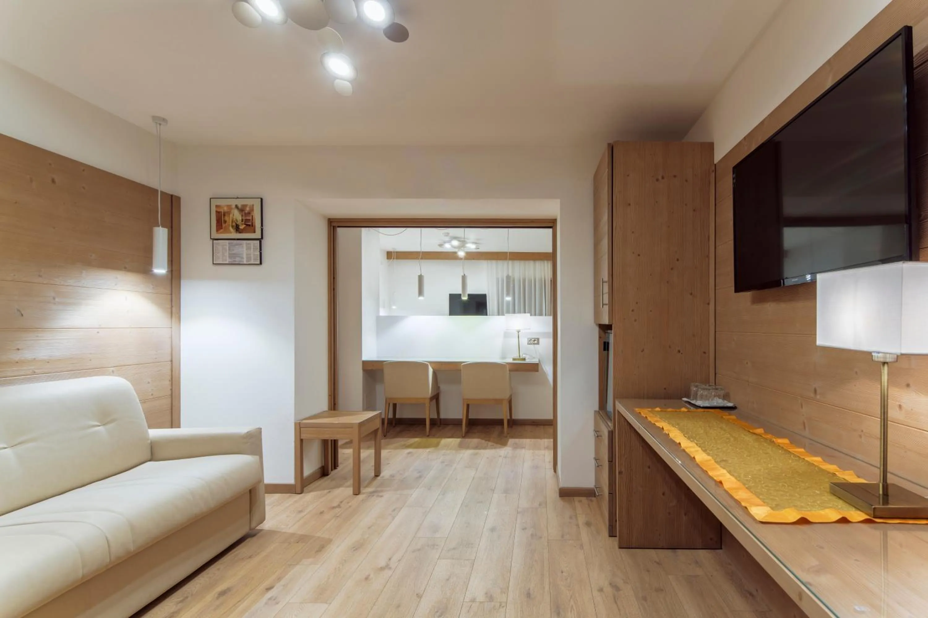 TV and multimedia in Barisetti Sport Hotel