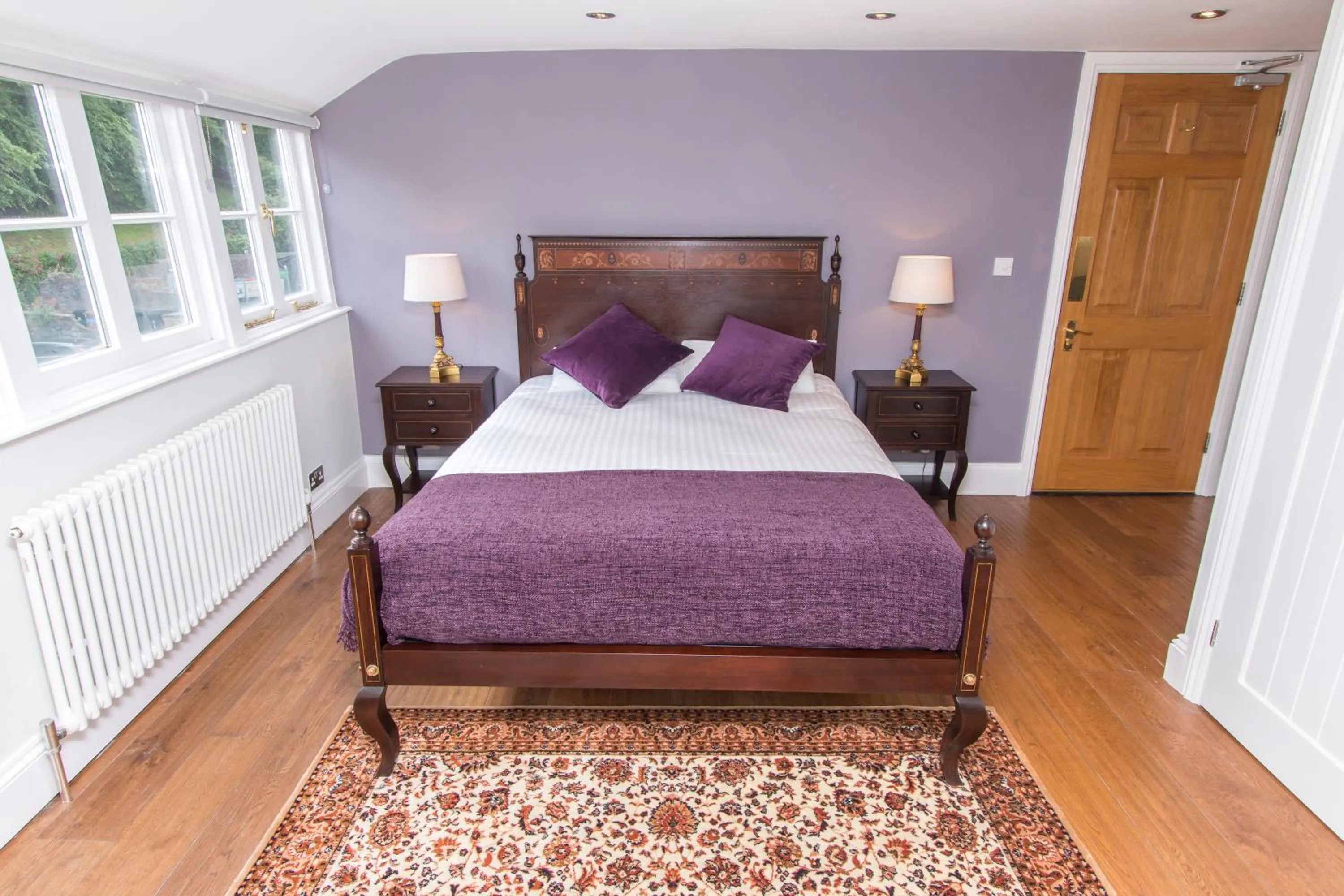 Bed in 3 Berkeley Square Guesthouse