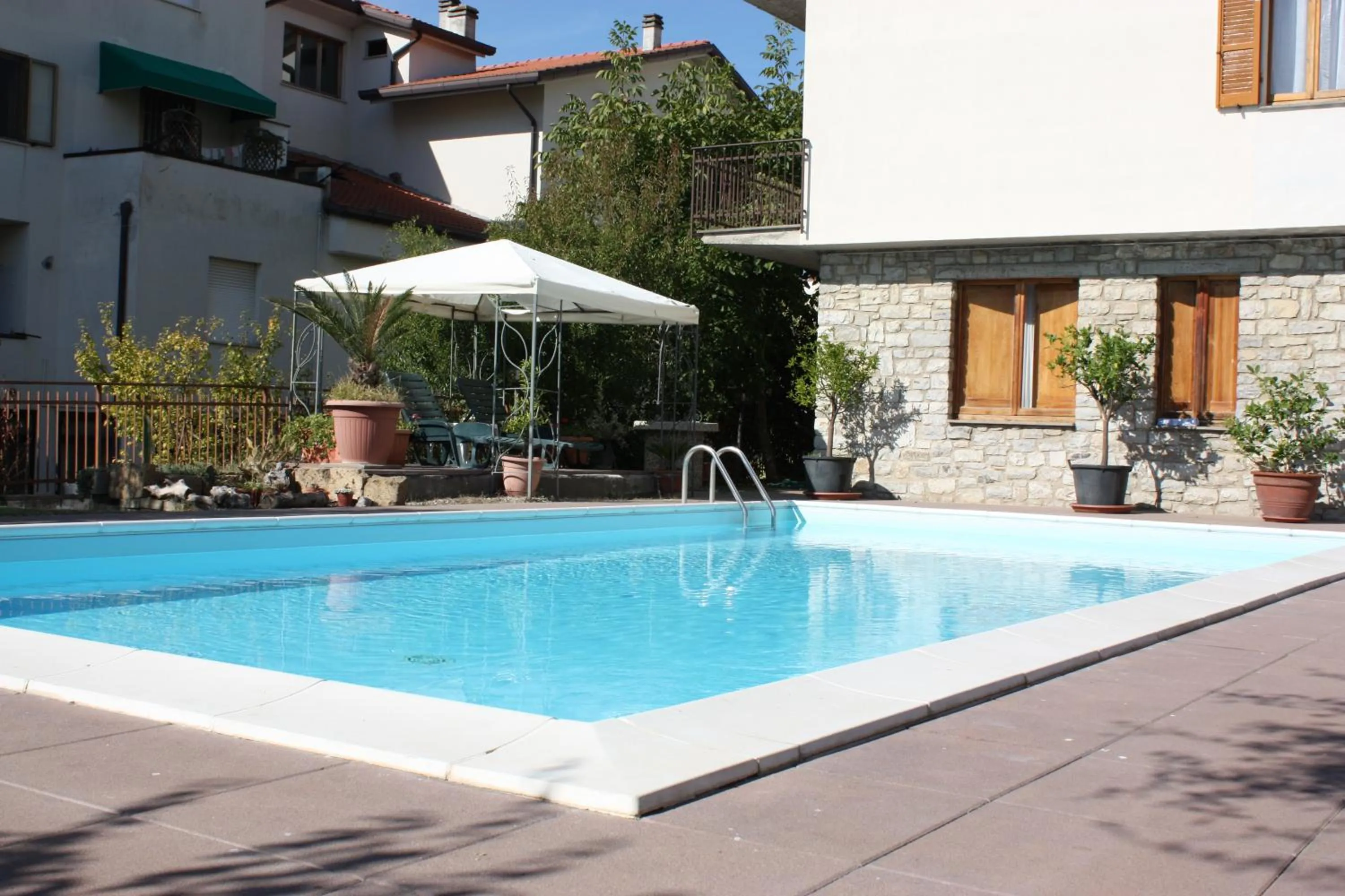Pool view in Hotel Belvedere