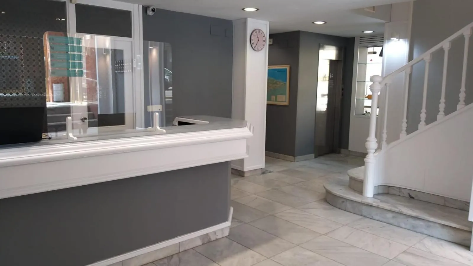 Lobby or reception in Hotel Alda Centro Gijón