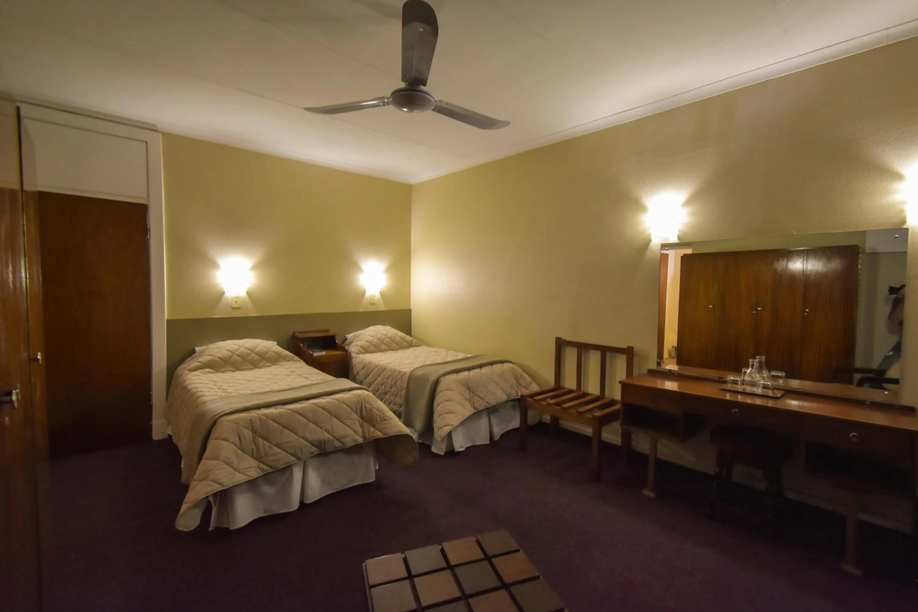 Bed in Park Hotel Bethlehem