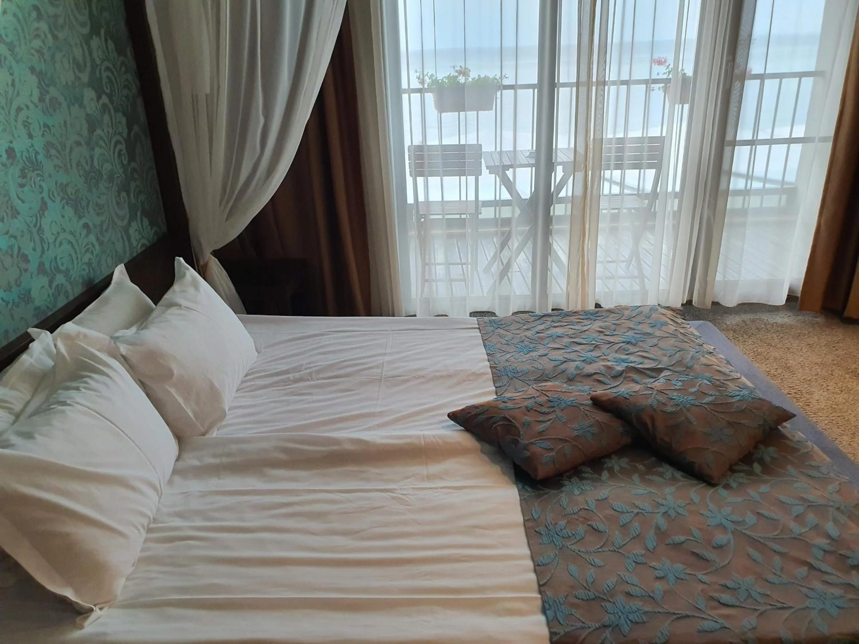 Sea view, Bed in Regina Maria Spa Design Hotel