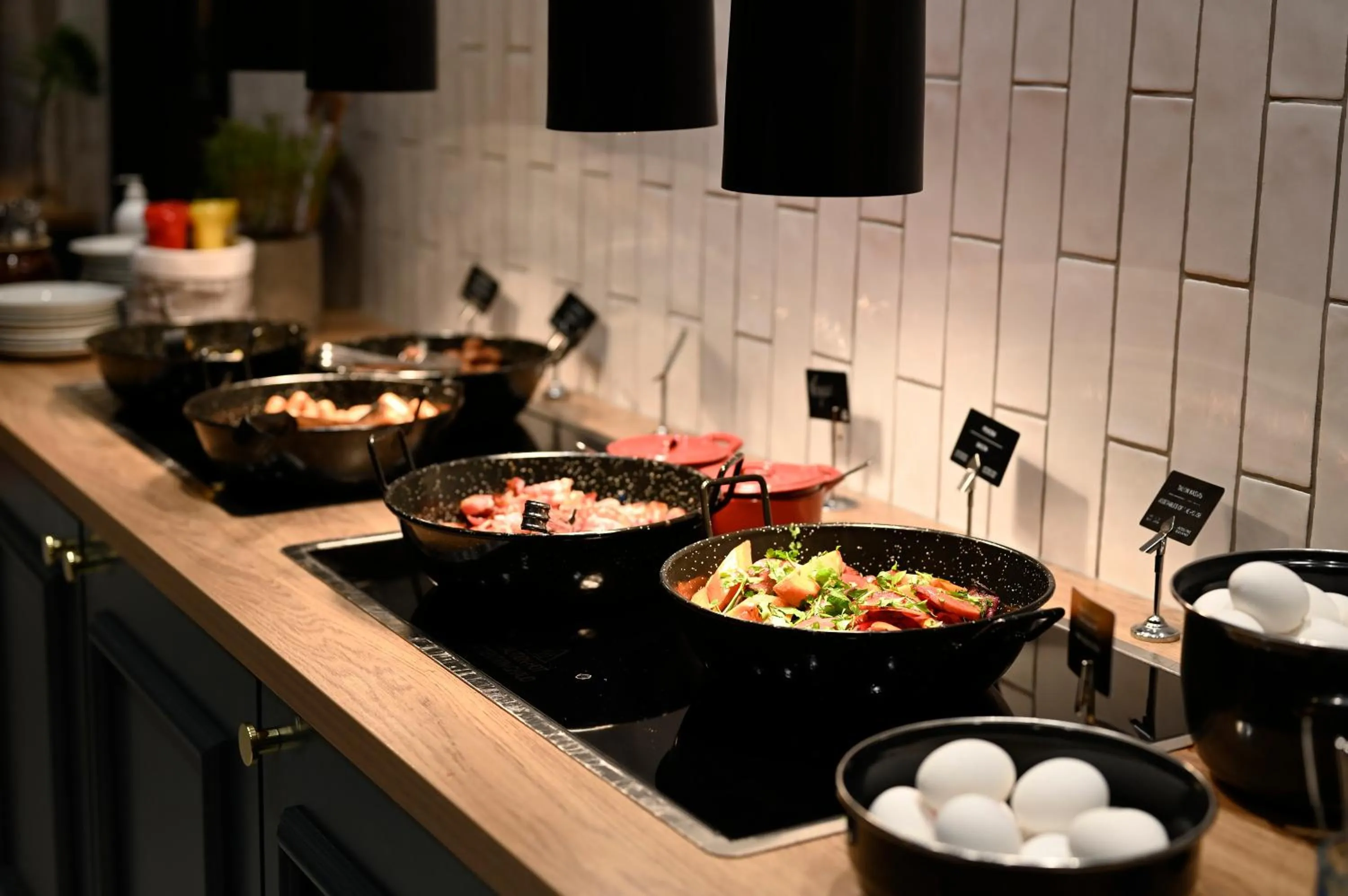 Buffet breakfast in Original Sokos Hotel Vaakuna Kouvola