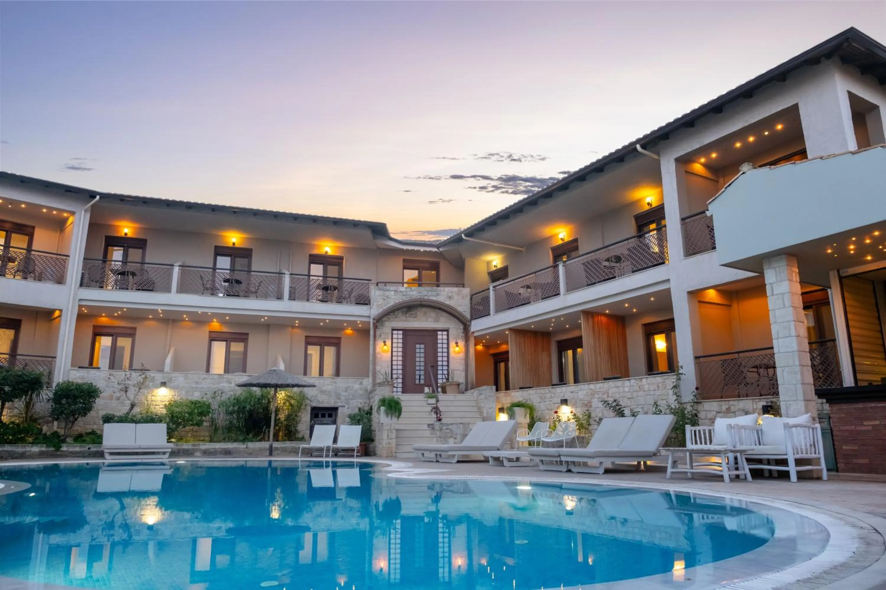 Property building in Stamos Hotel