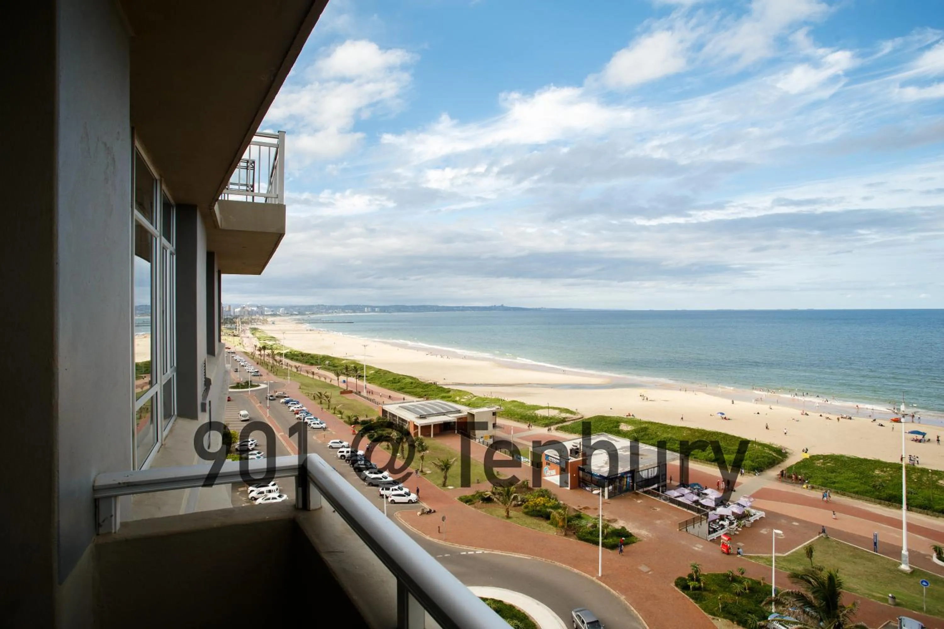 Beach in Tenbury Apartments