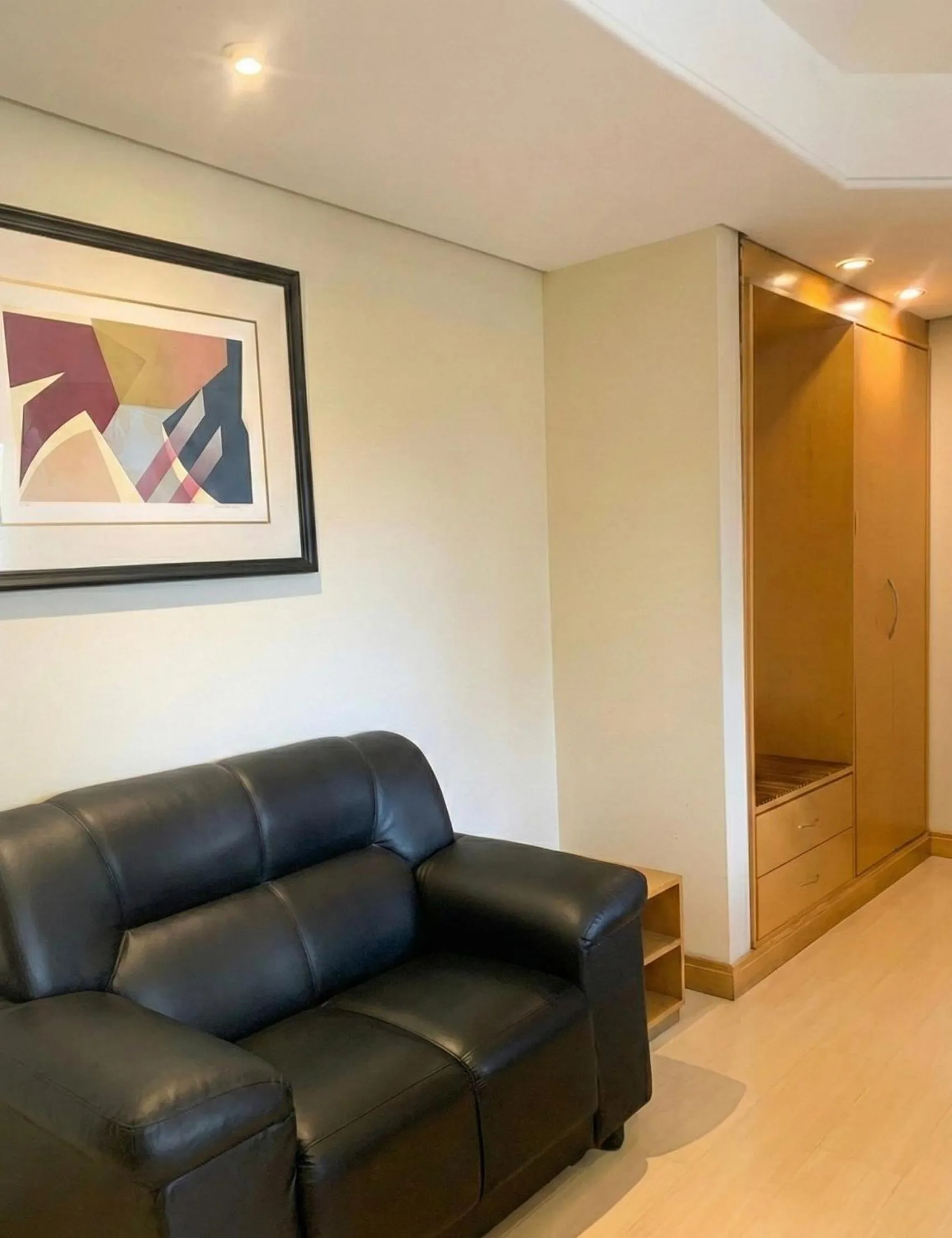 Living room in Bienal Suítes