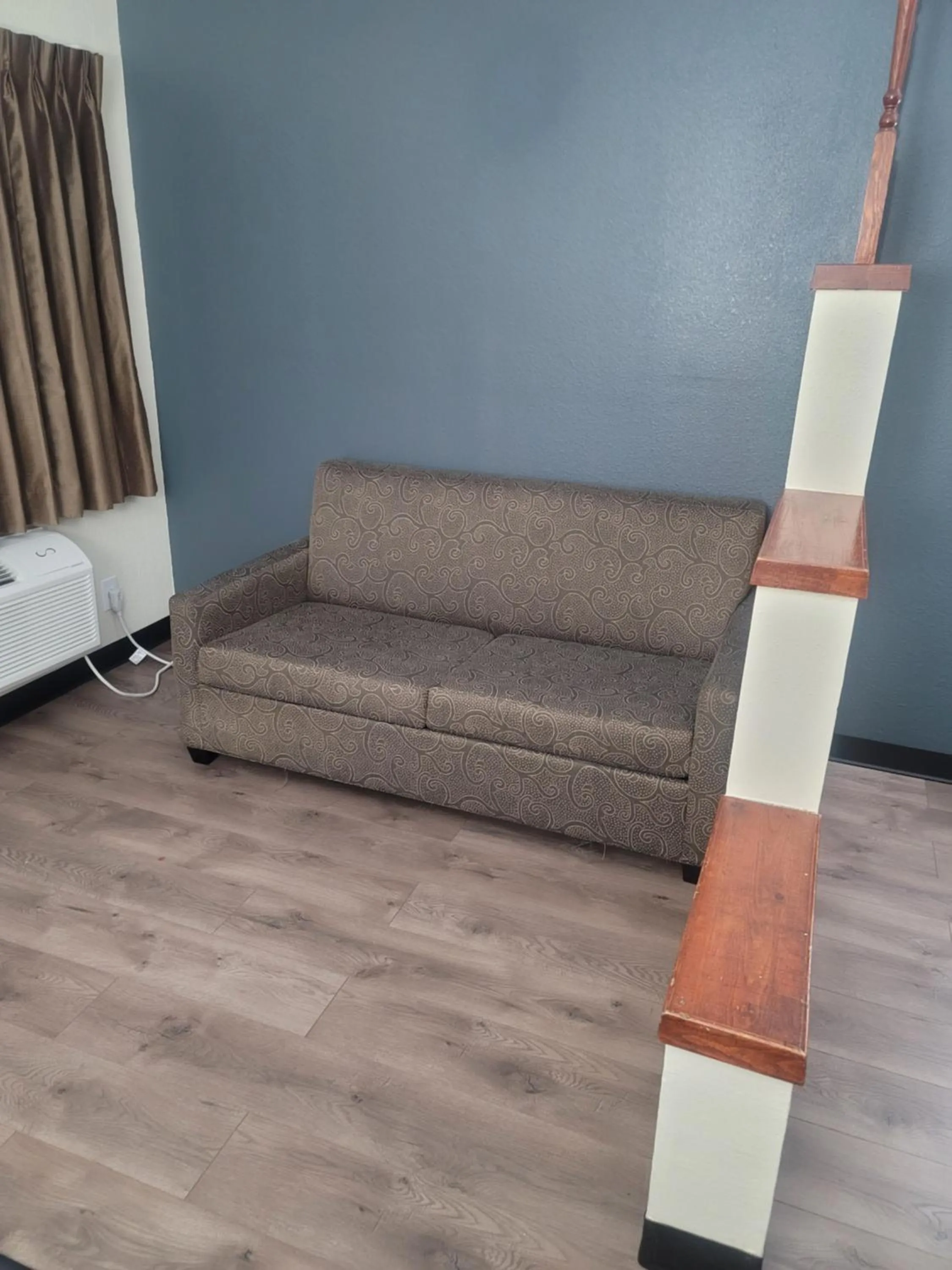 Econo Lodge Inn & Suites Downtown San Antonio Riverwalk Area