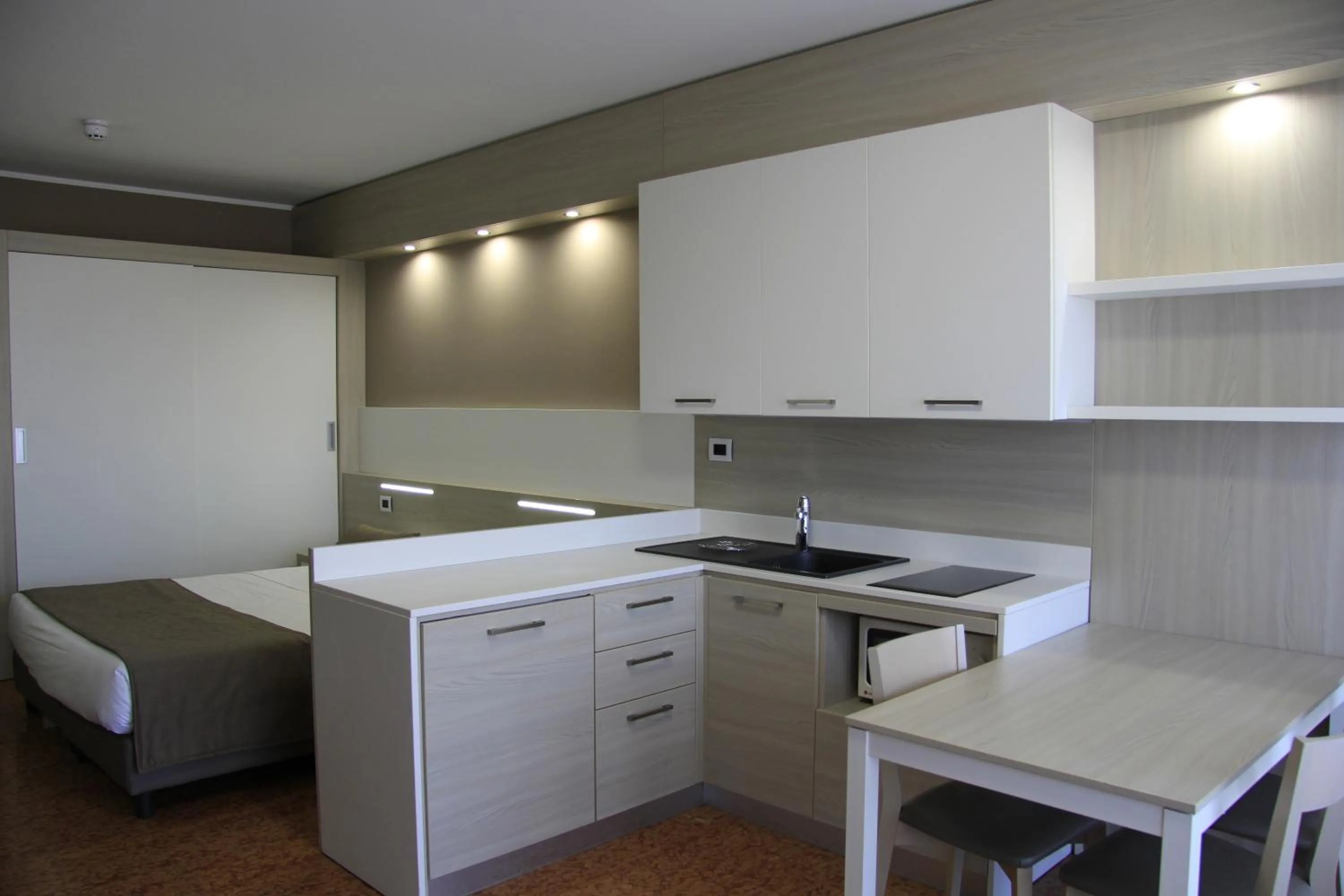 Kitchen or kitchenette in Residence all'Adige