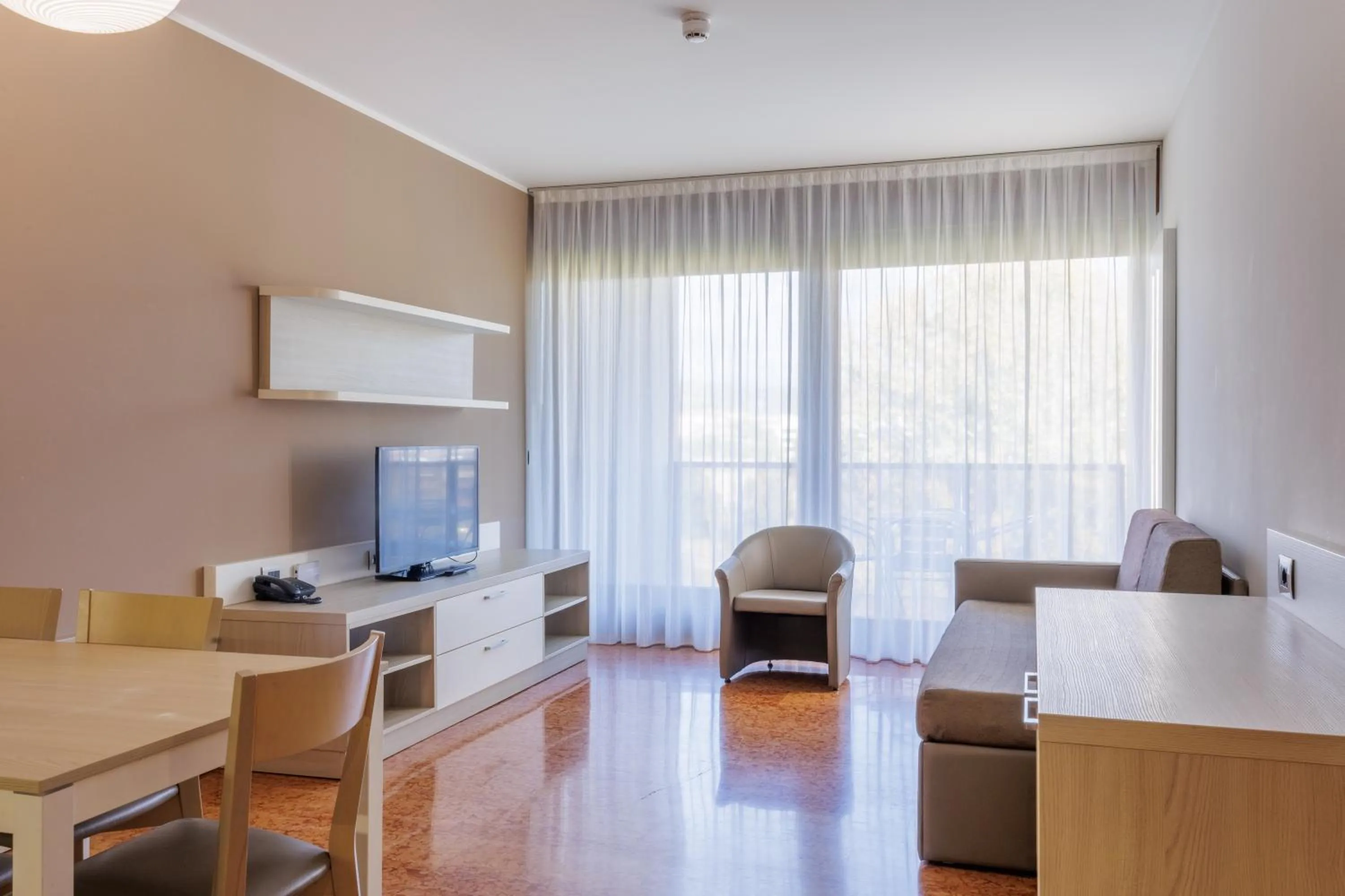 Photo of the whole room in Residence all'Adige