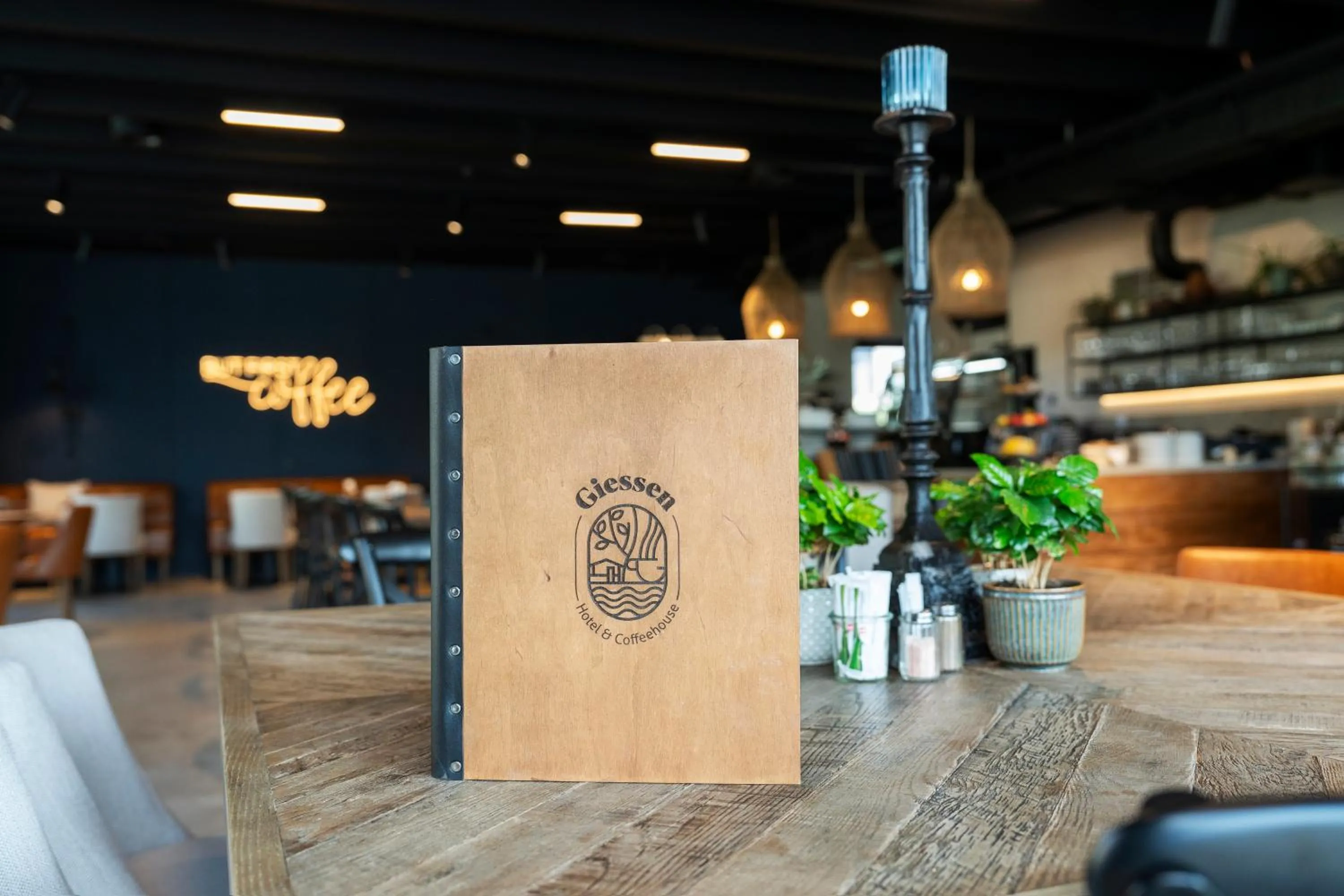 Restaurant/places to eat in Giessen Hotel & Coffeehouse