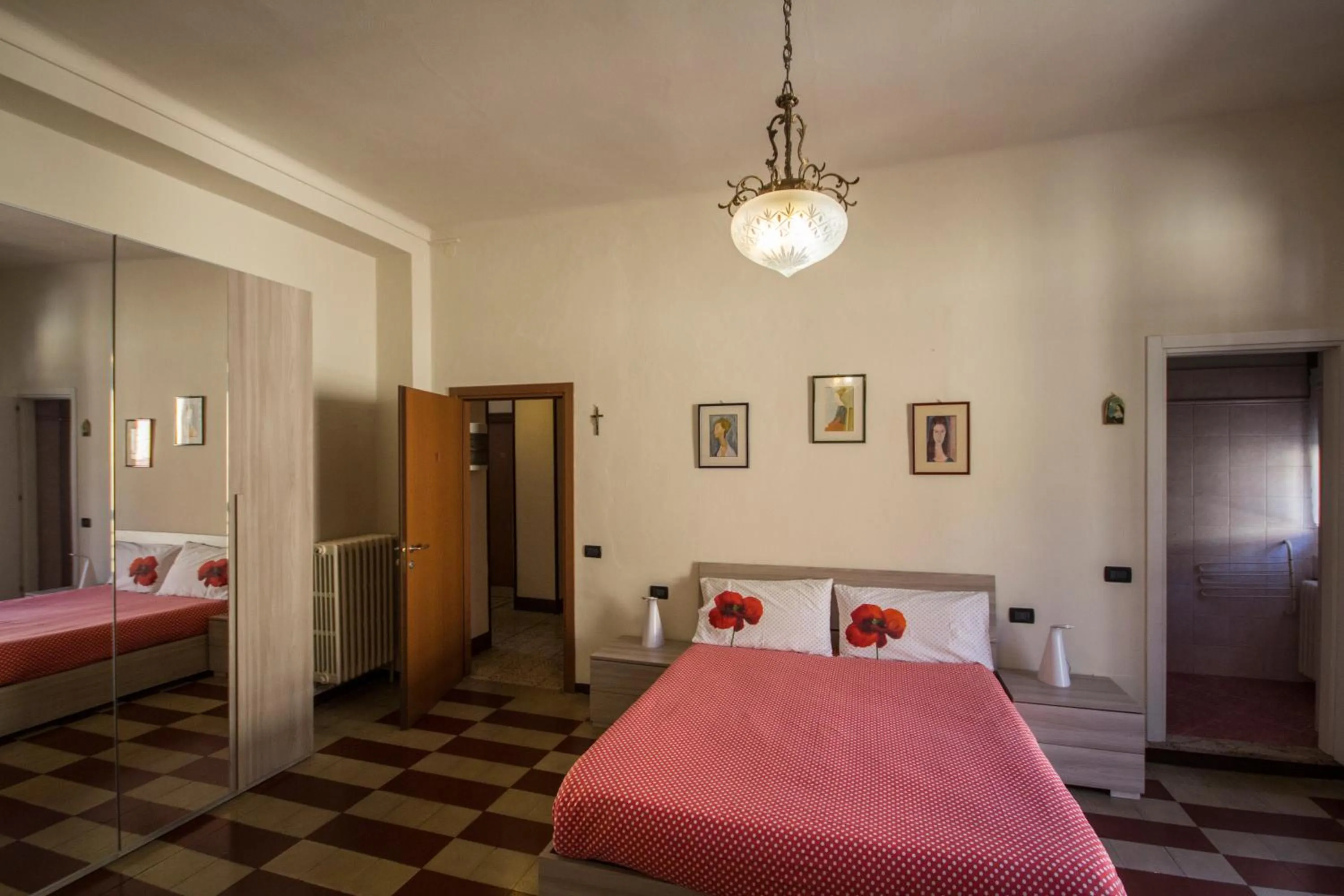Photo of the whole room, Bed in Albergo Sala