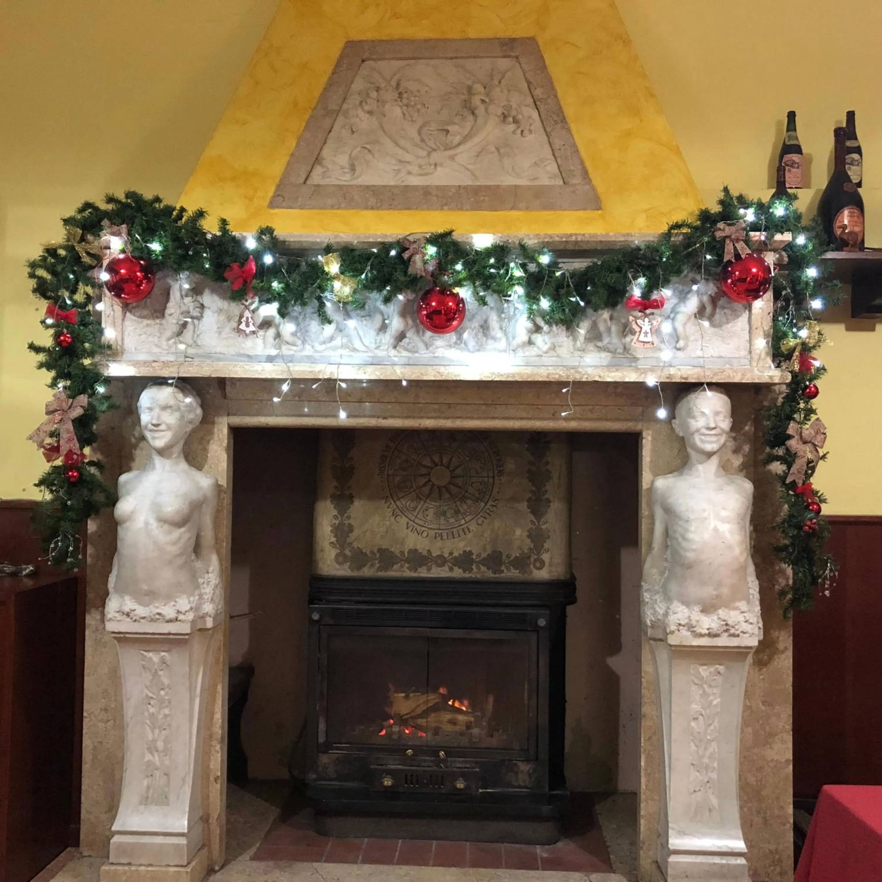 Lounge or bar in Albergo Sala