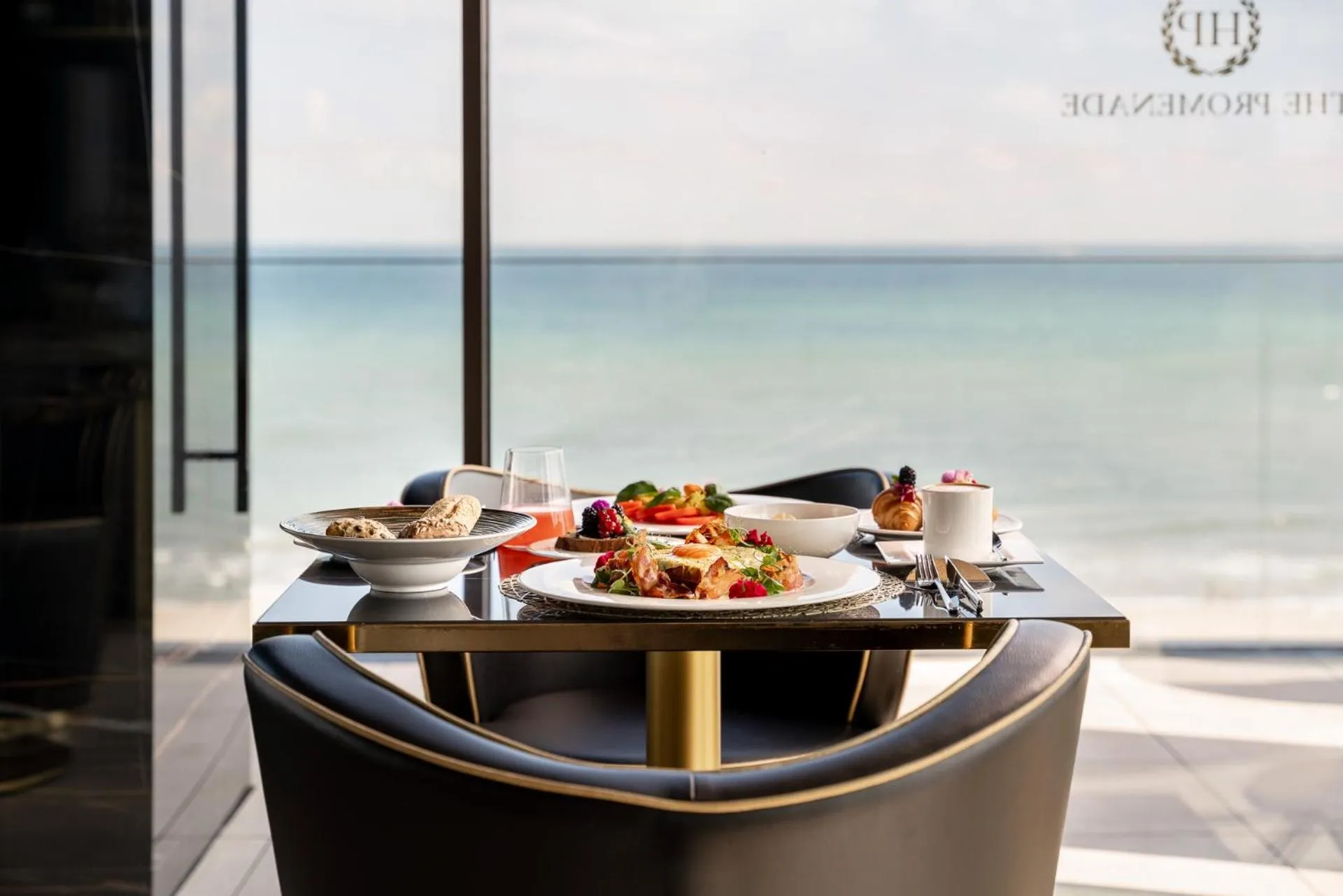 Breakfast in The Promenade Luxury Wellness Hotel