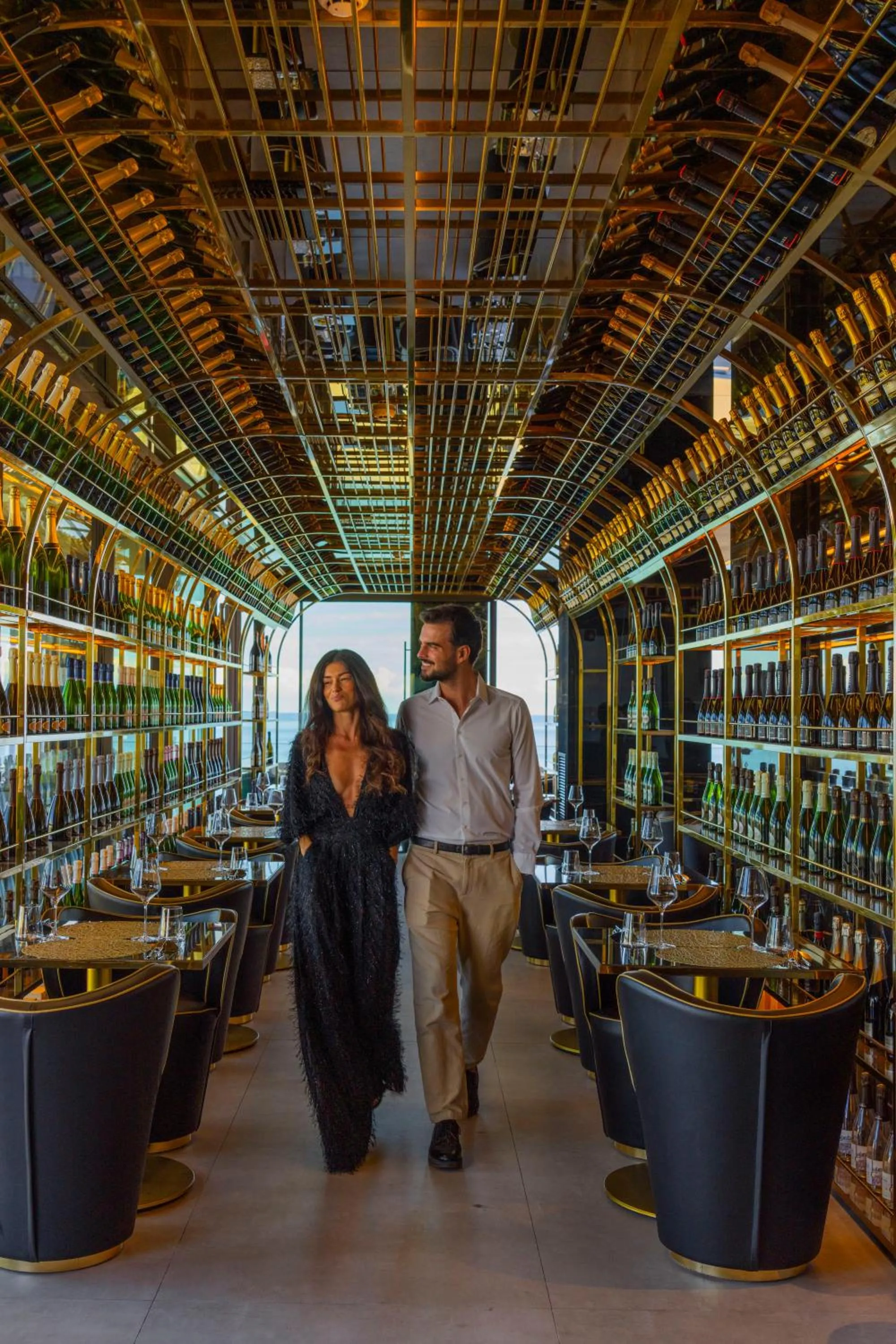 Restaurant/places to eat in The Promenade Luxury Wellness Hotel