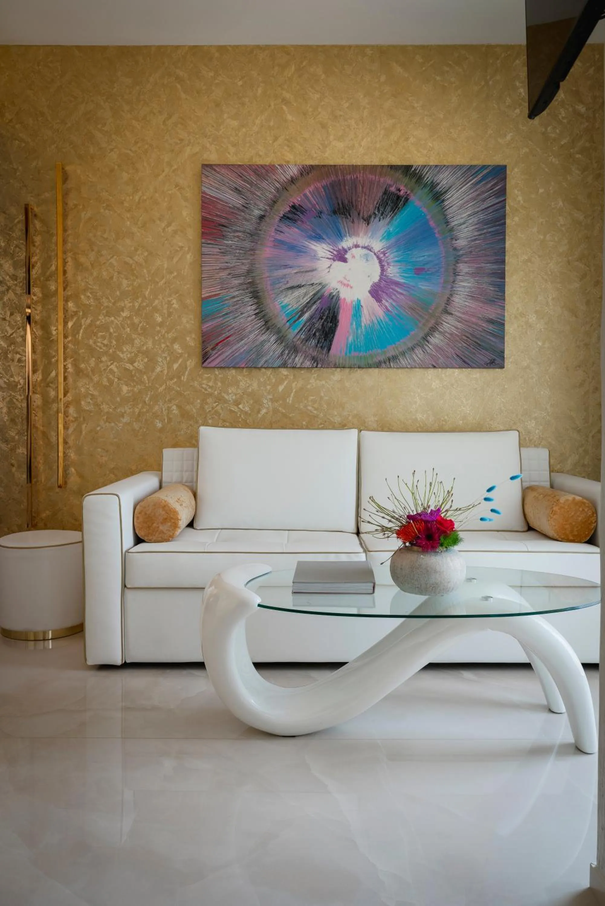 Living room in The Promenade Luxury Wellness Hotel