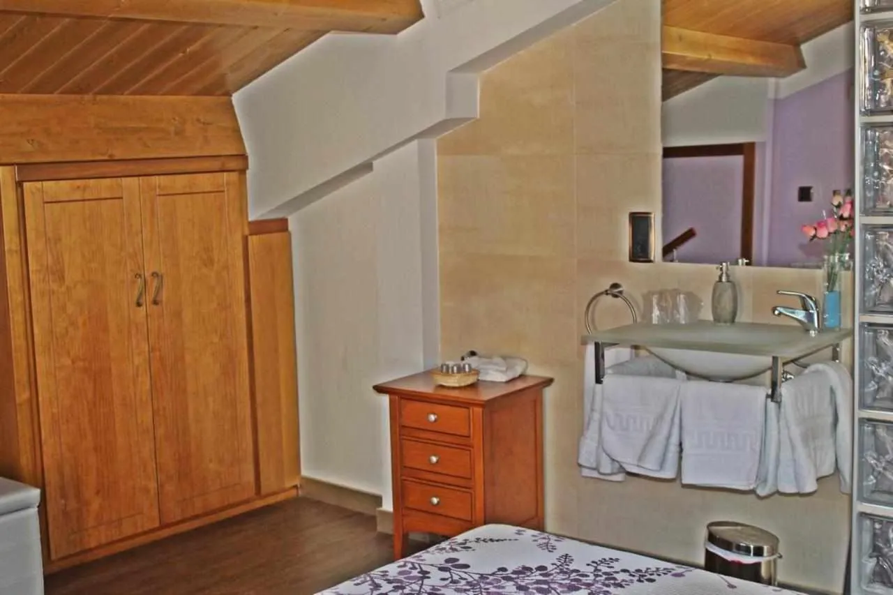 Bathroom in Hotel Apartamentos Melihah