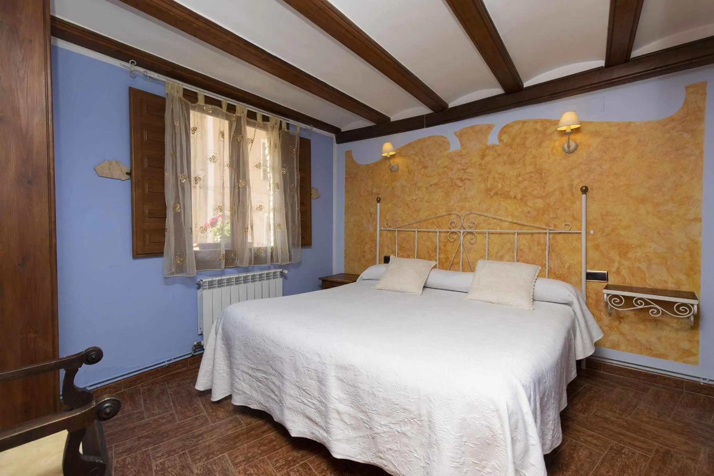 Photo of the whole room in Hotel Apartamentos Melihah