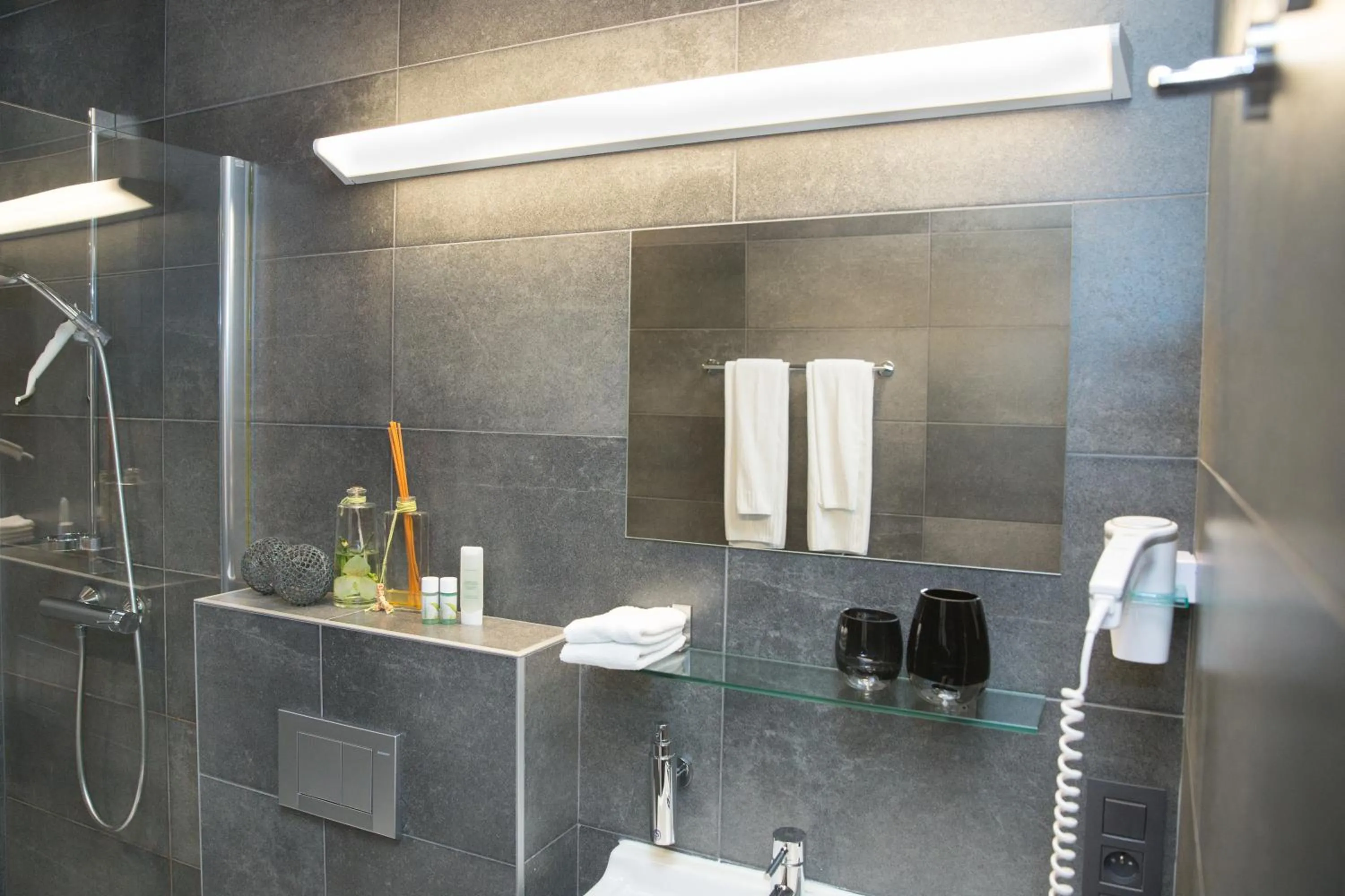 Bathroom in Hotel Moon