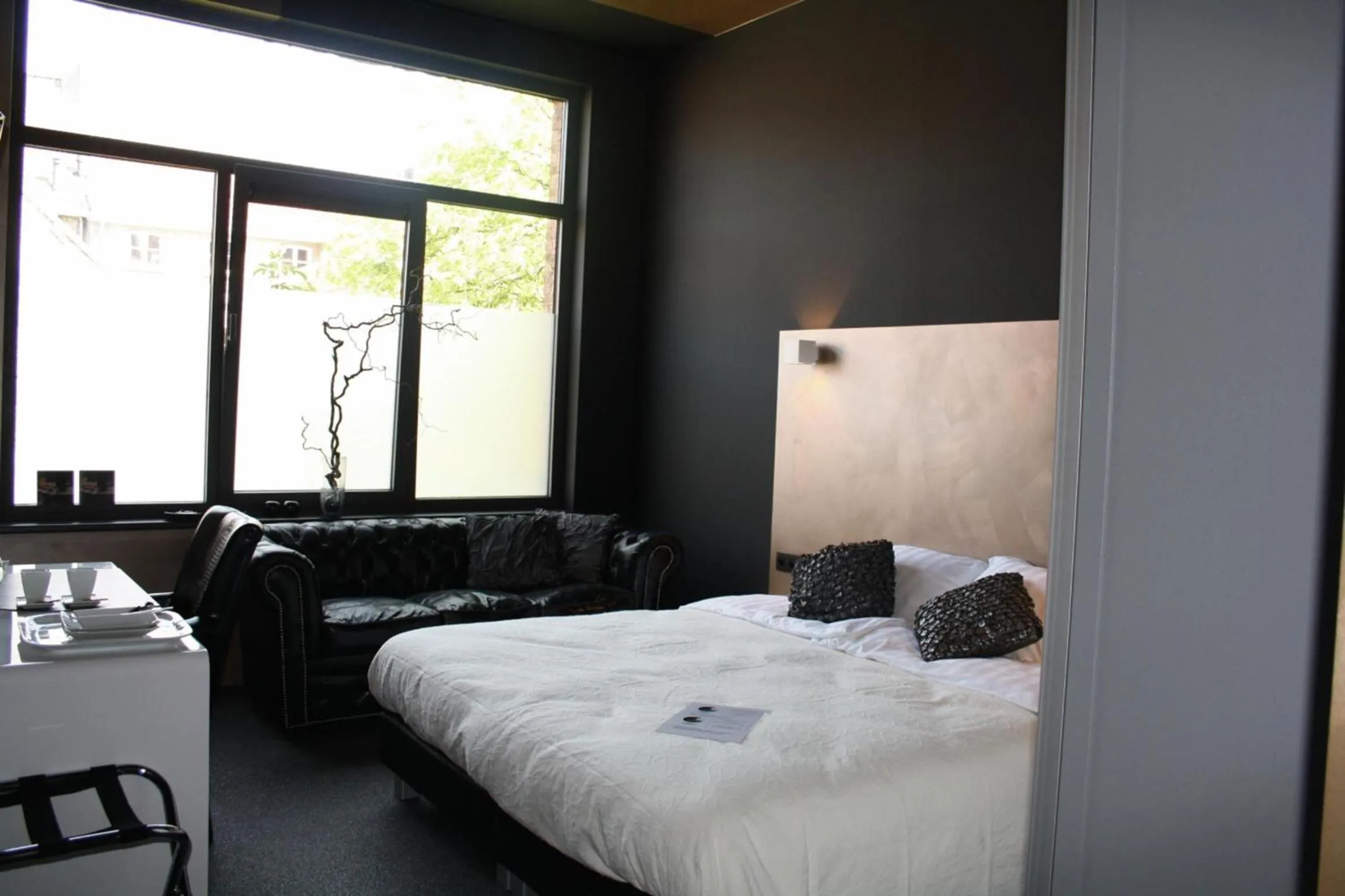 Bedroom, Bed in Hotel Moon