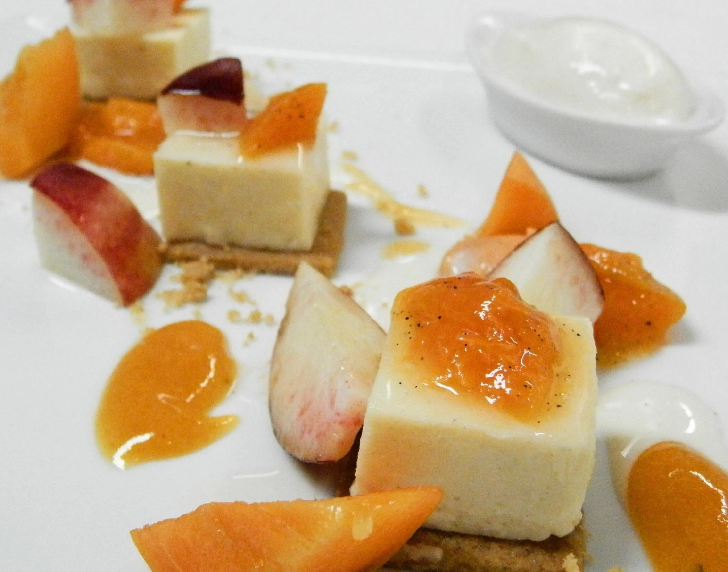 Food in Grand Hôtel De Cala Rossa & Spa Nucca