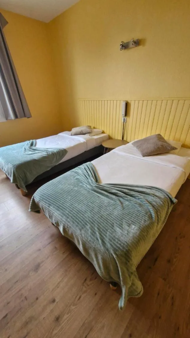 Bed in Hôtel Du Port