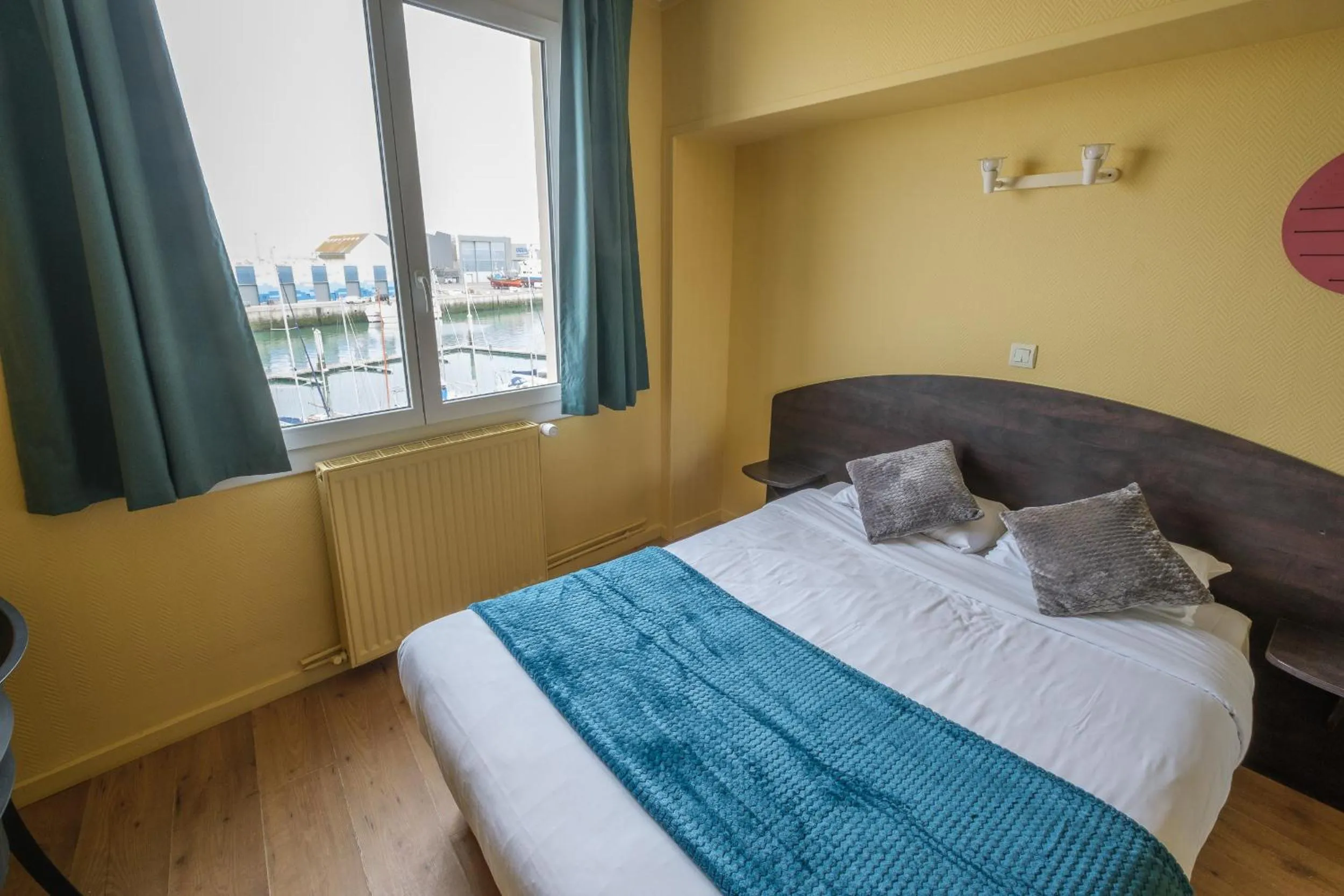 Bed in Hôtel Du Port