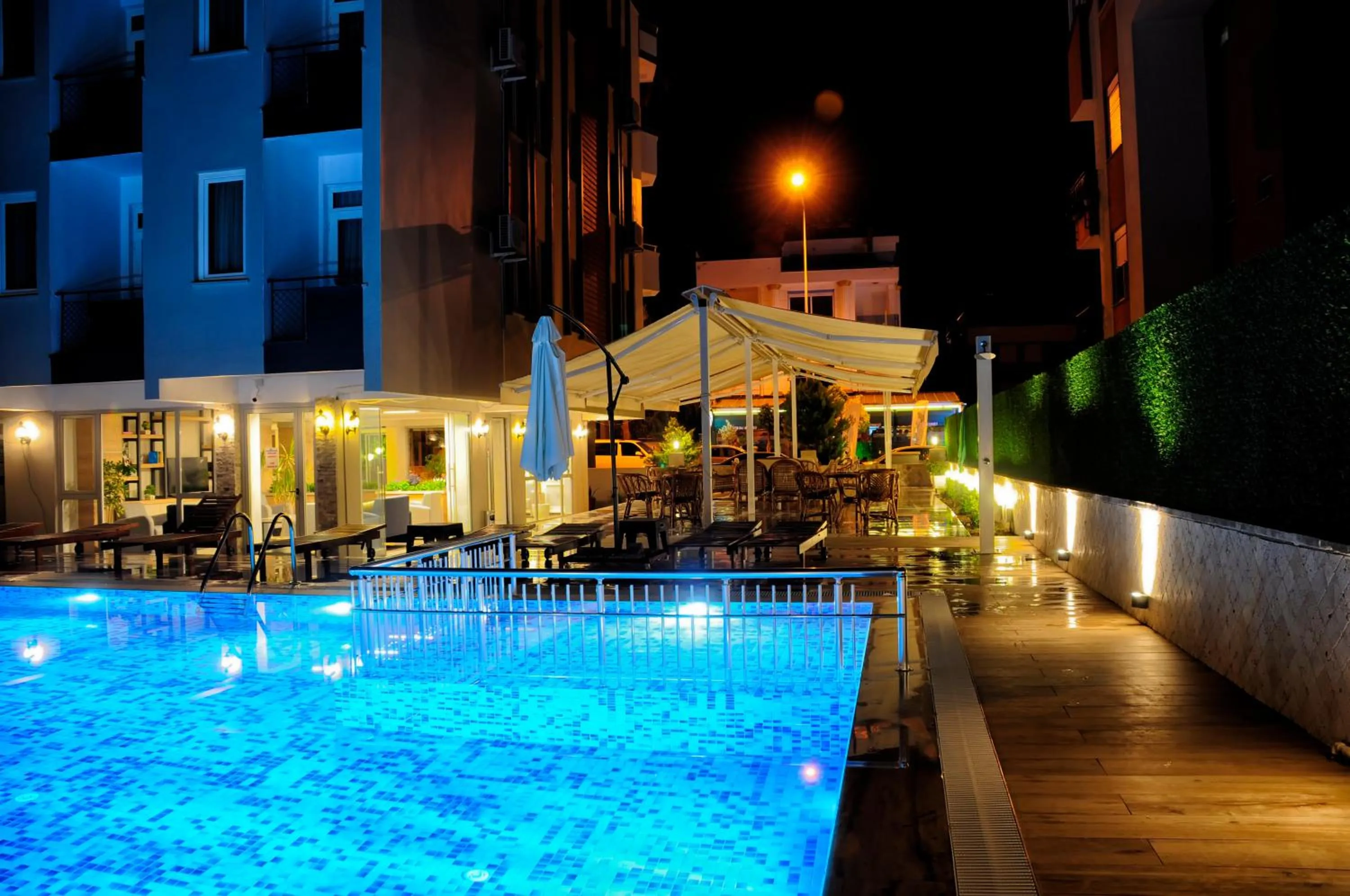 Garden in Afsin Hotel