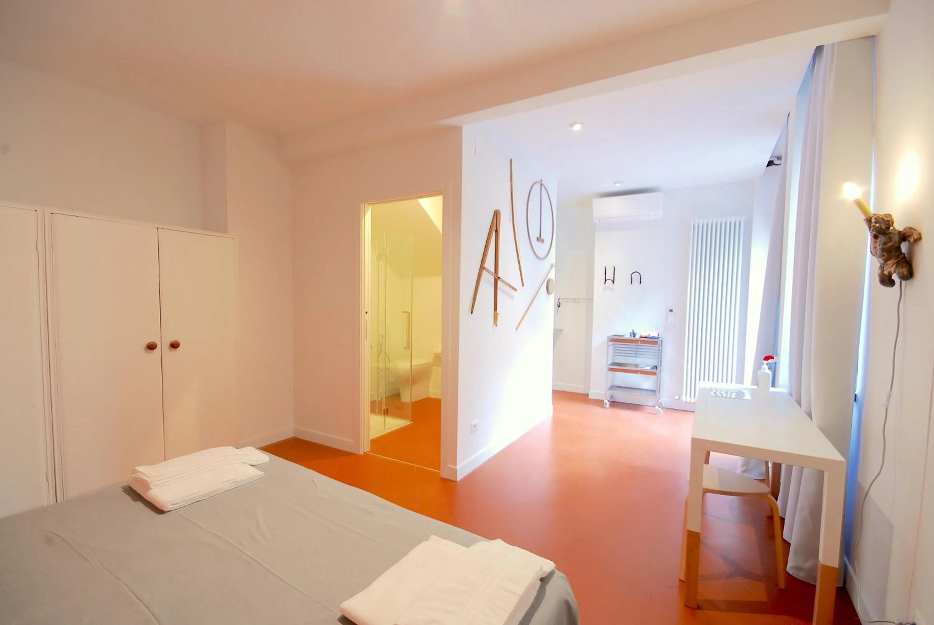 Photo of the whole room, Bed in Casa del Pittore