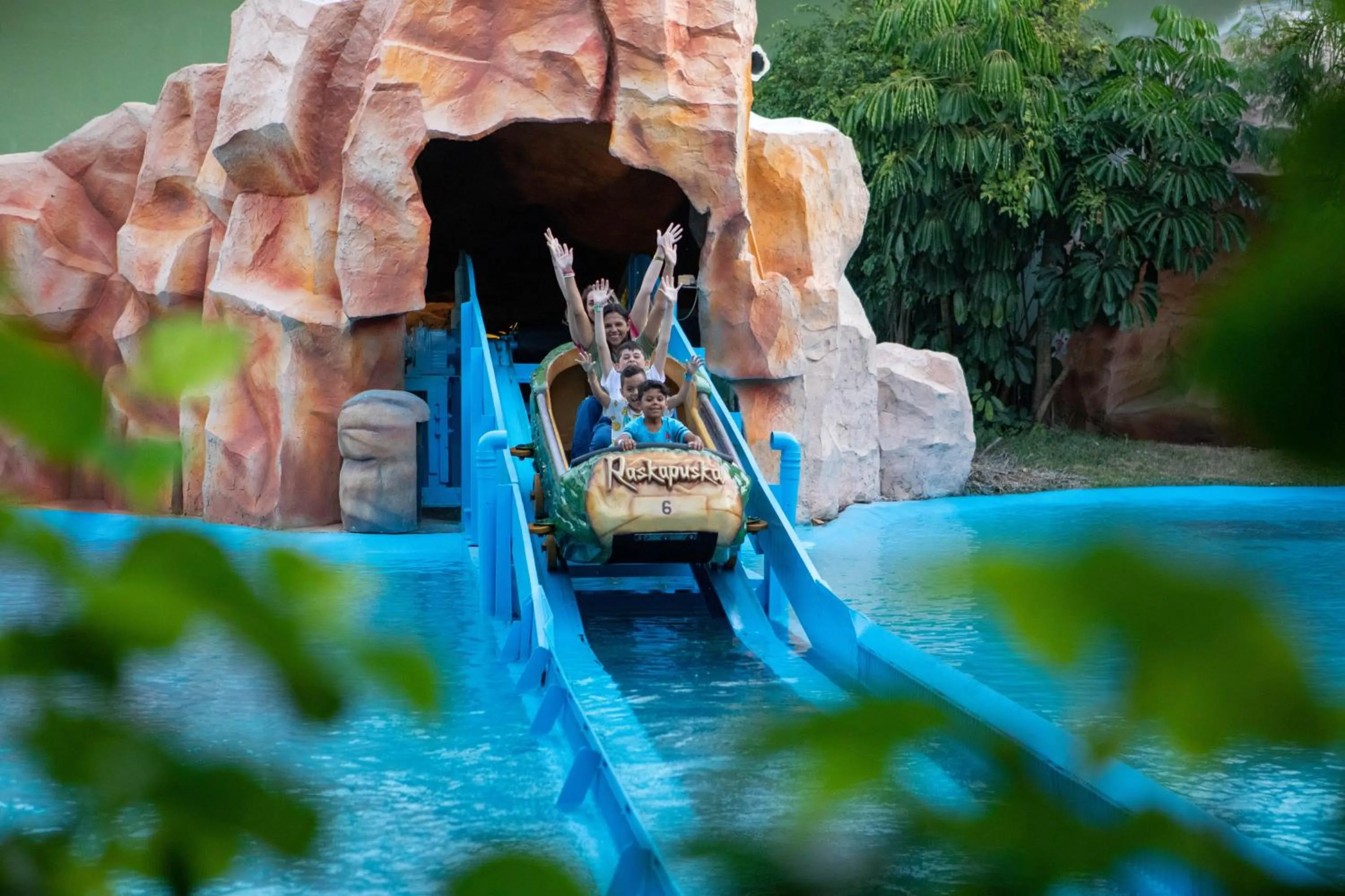 Hotel e Pousada Magic