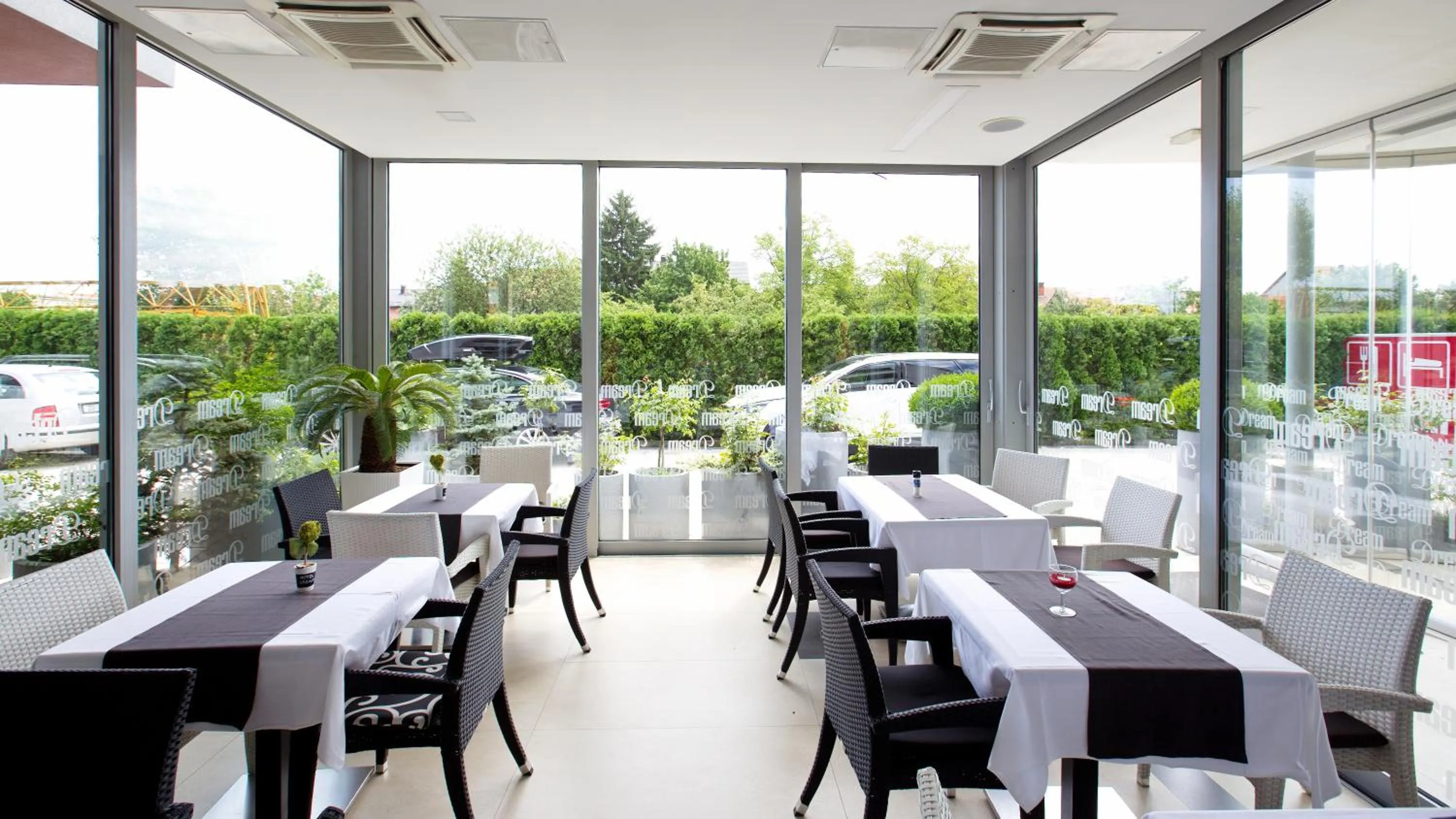 Balcony/Terrace in Dream Hotel