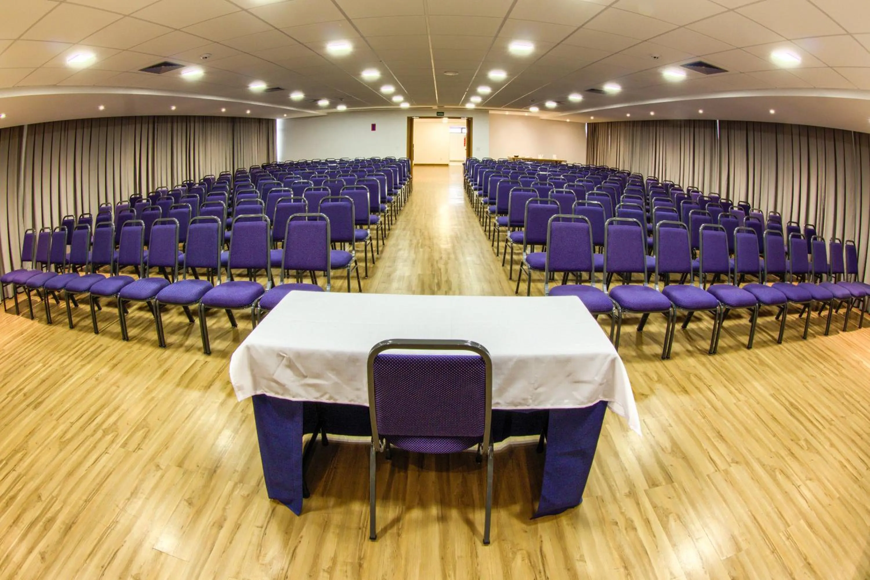 Banquet/Function facilities in Marante Executive Hotel