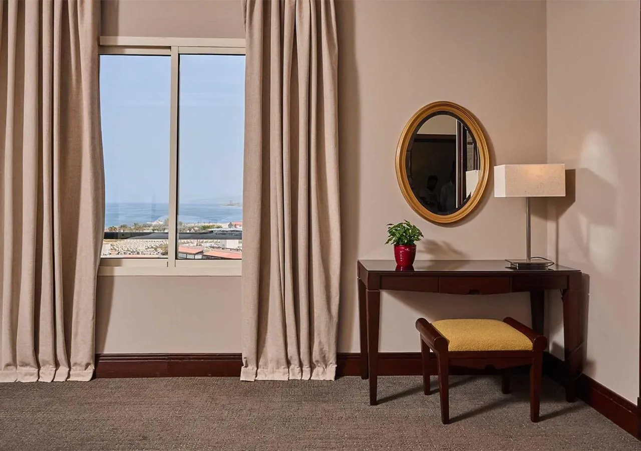 Guests in Portemilio Hotel & Resort