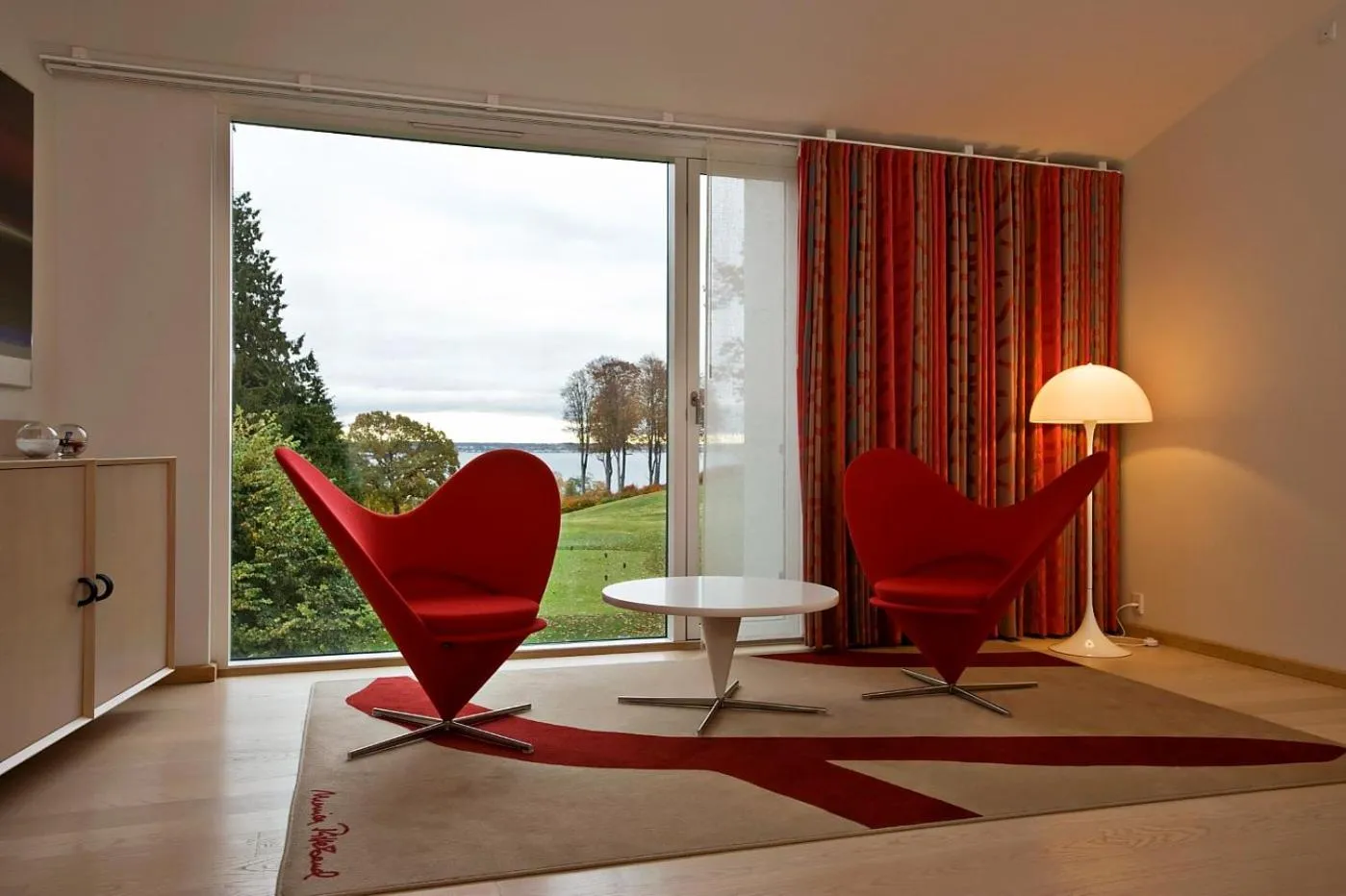 Seating area in Konventum Conference Center