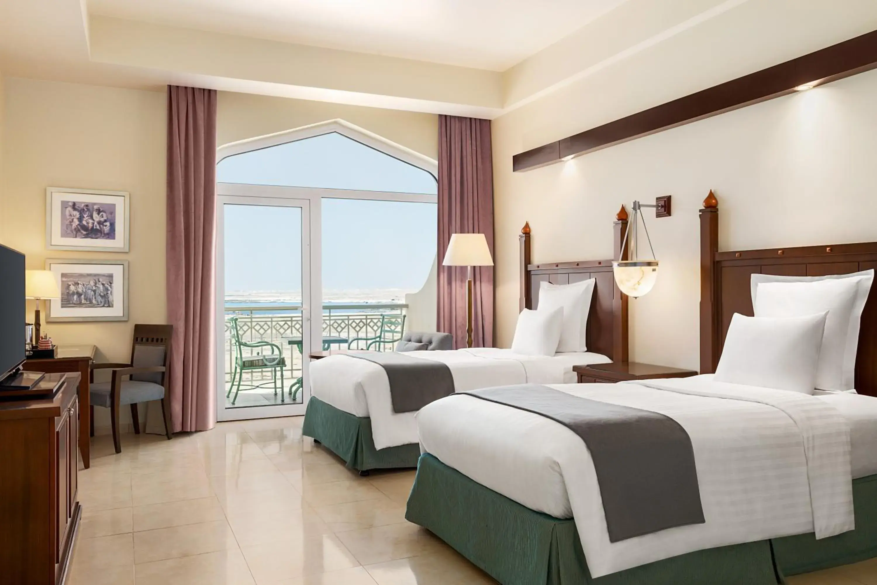 Twin Room with Two Single Beds and Ocean and Mountain View, Non-Smoking in Wyndham Garden Salalah Mirbat Twin Room with Two Single Beds and Ocean and Mountain View, Non-Smoking in Wyndham Garden Salalah Mirbat