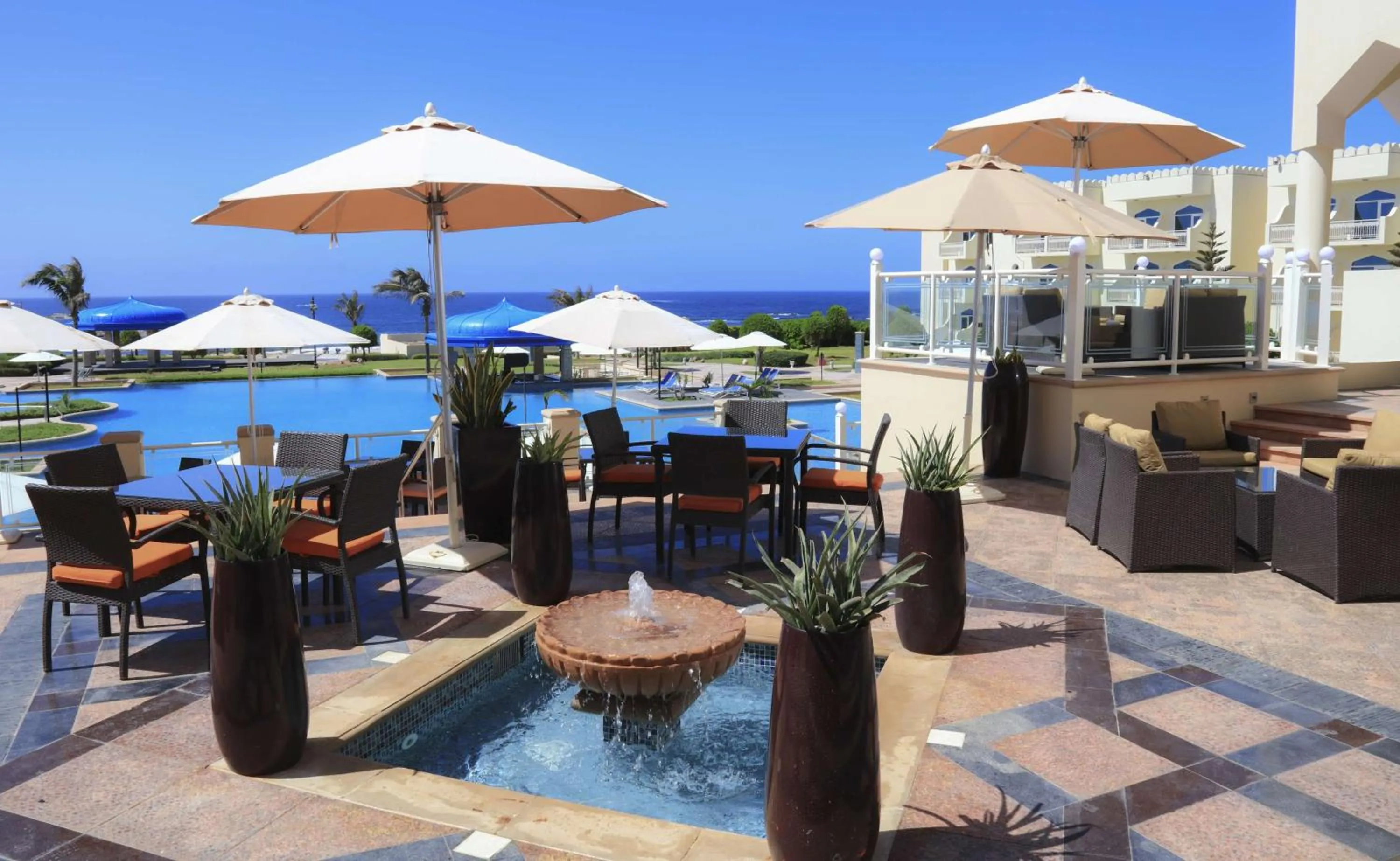 Restaurant/places to eat in Wyndham Garden Salalah Mirbat