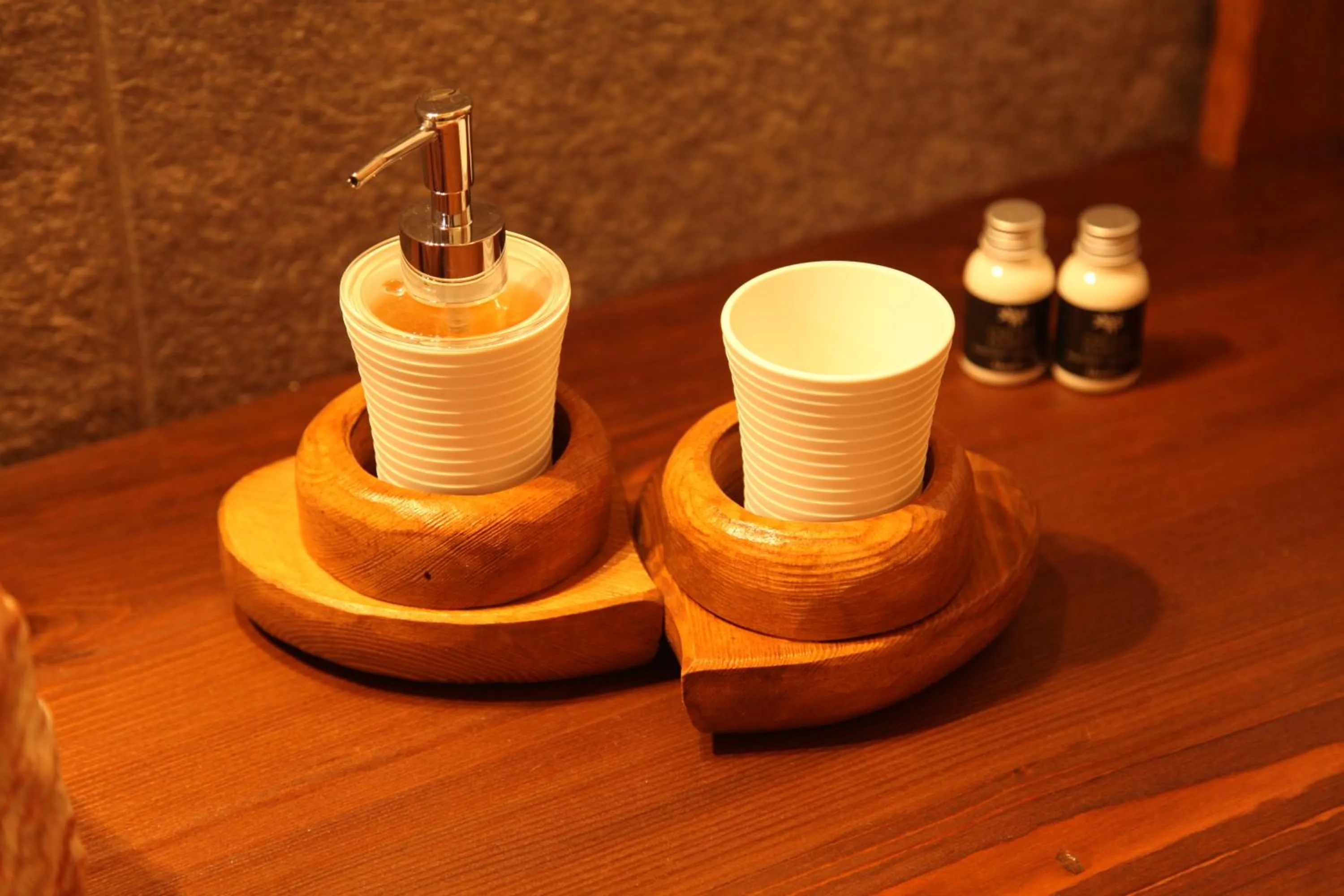 Decorative detail in Mi Casa Tu Casa