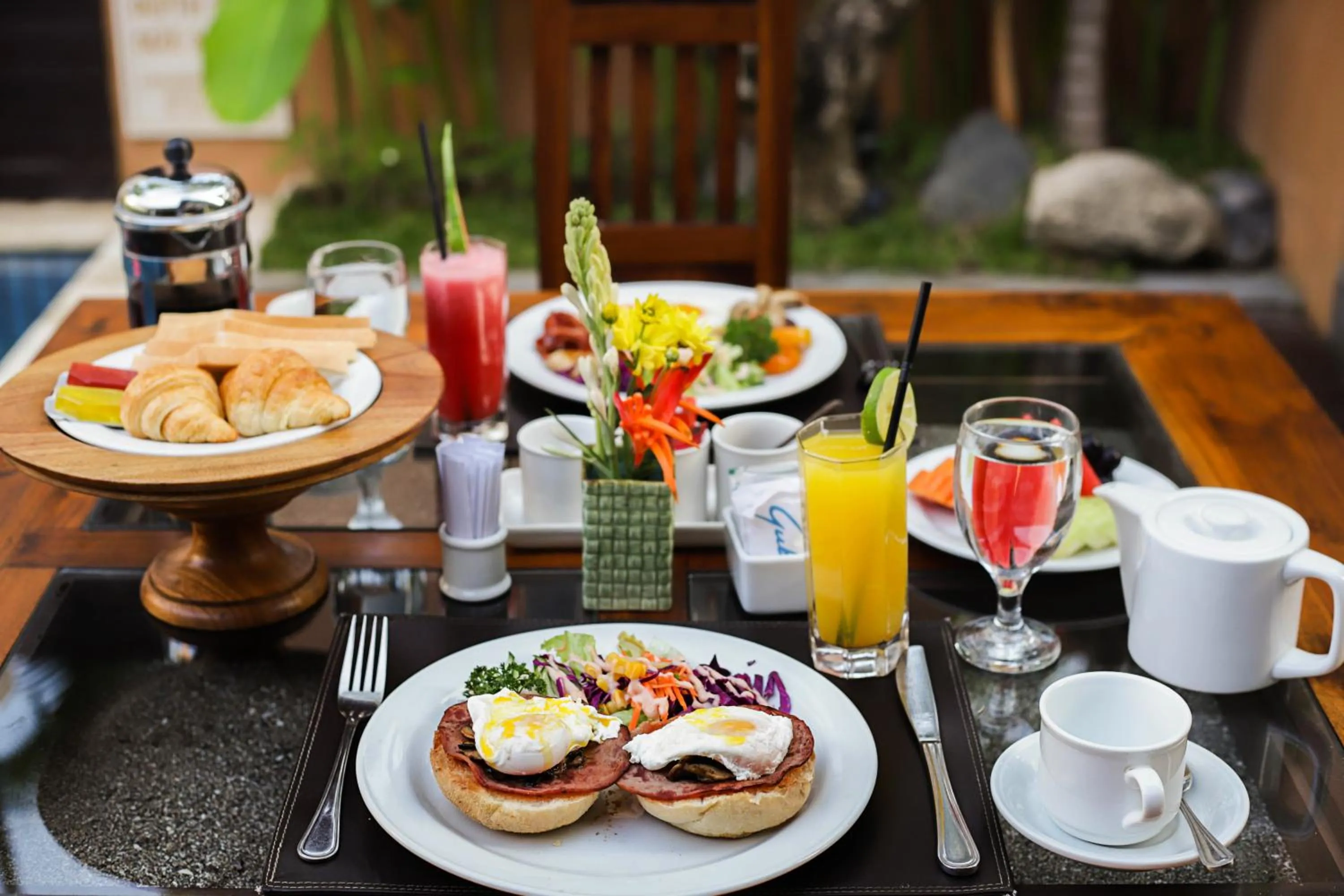 Breakfast in Bhavana Private Villas