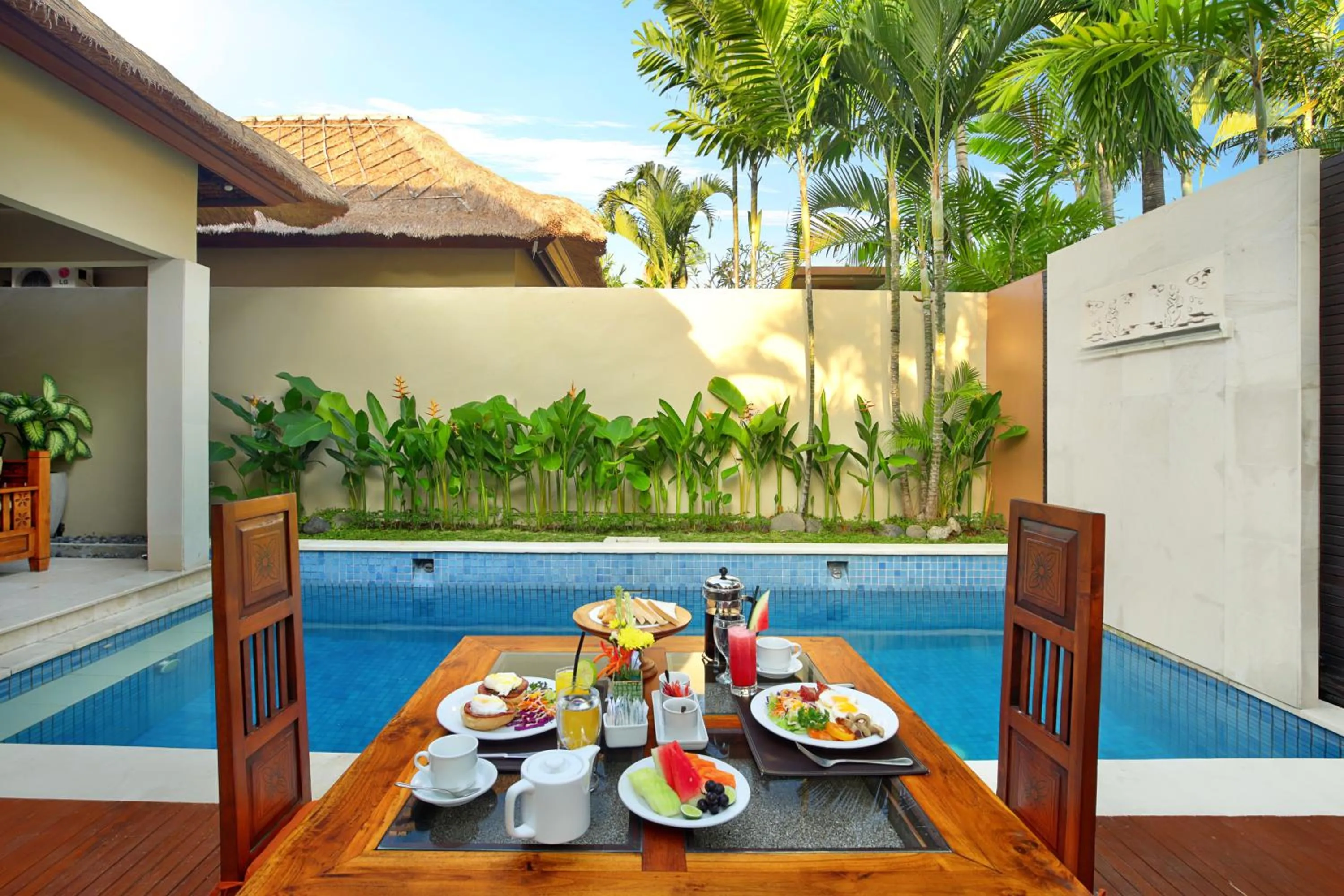 Food and drinks in Bhavana Private Villas