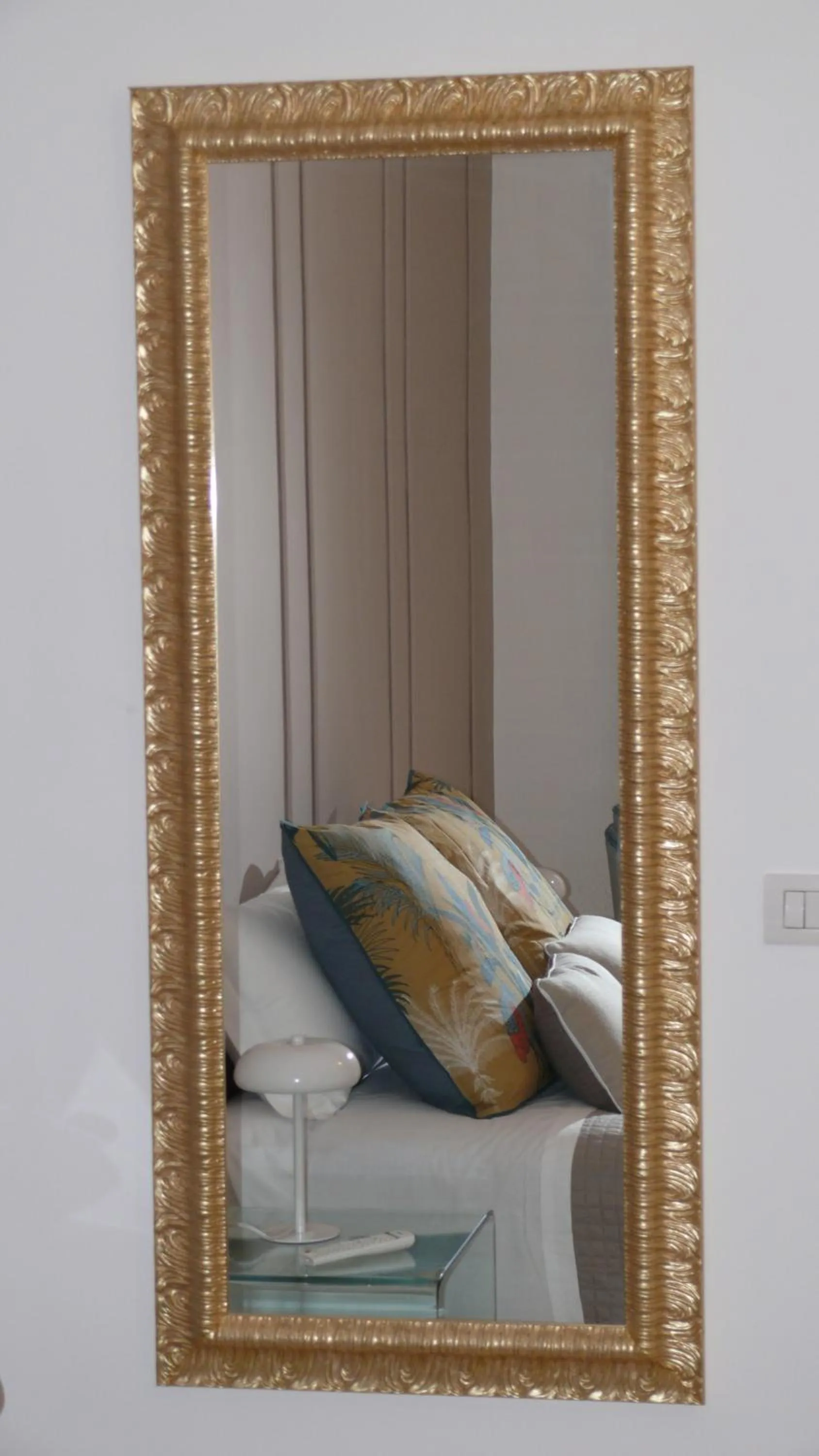 Bed in Camera Con Vista